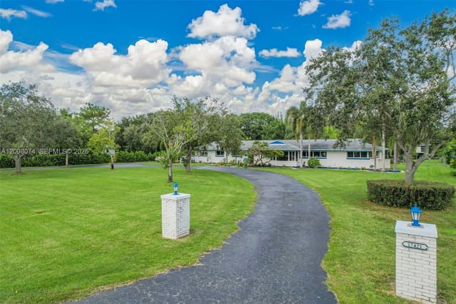 17421 SW 300th Street, Redlands, Homestead, FL
