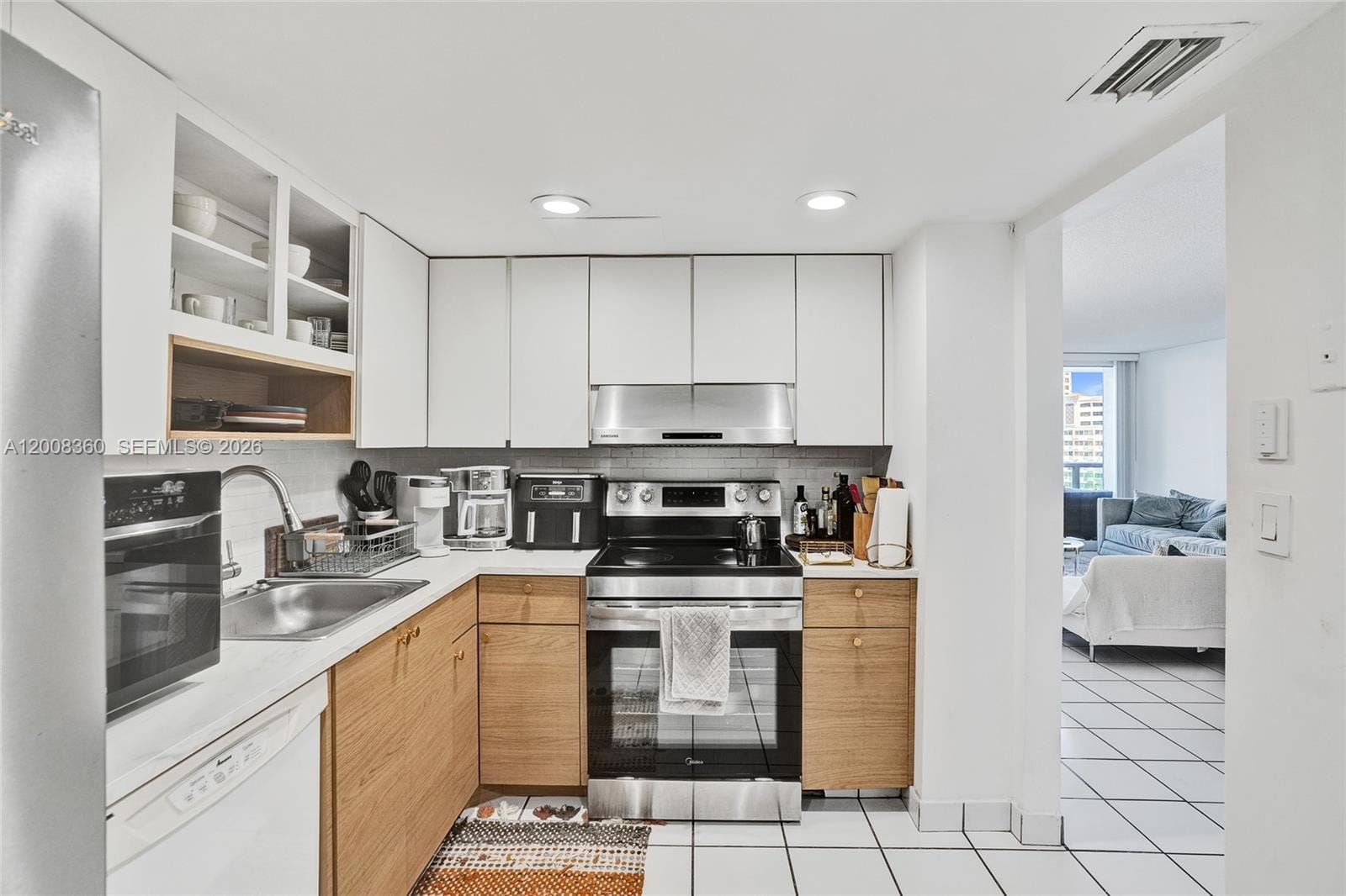100 Bayview Drive 401, Sunny Isles Beach, FL 33160 photo 15