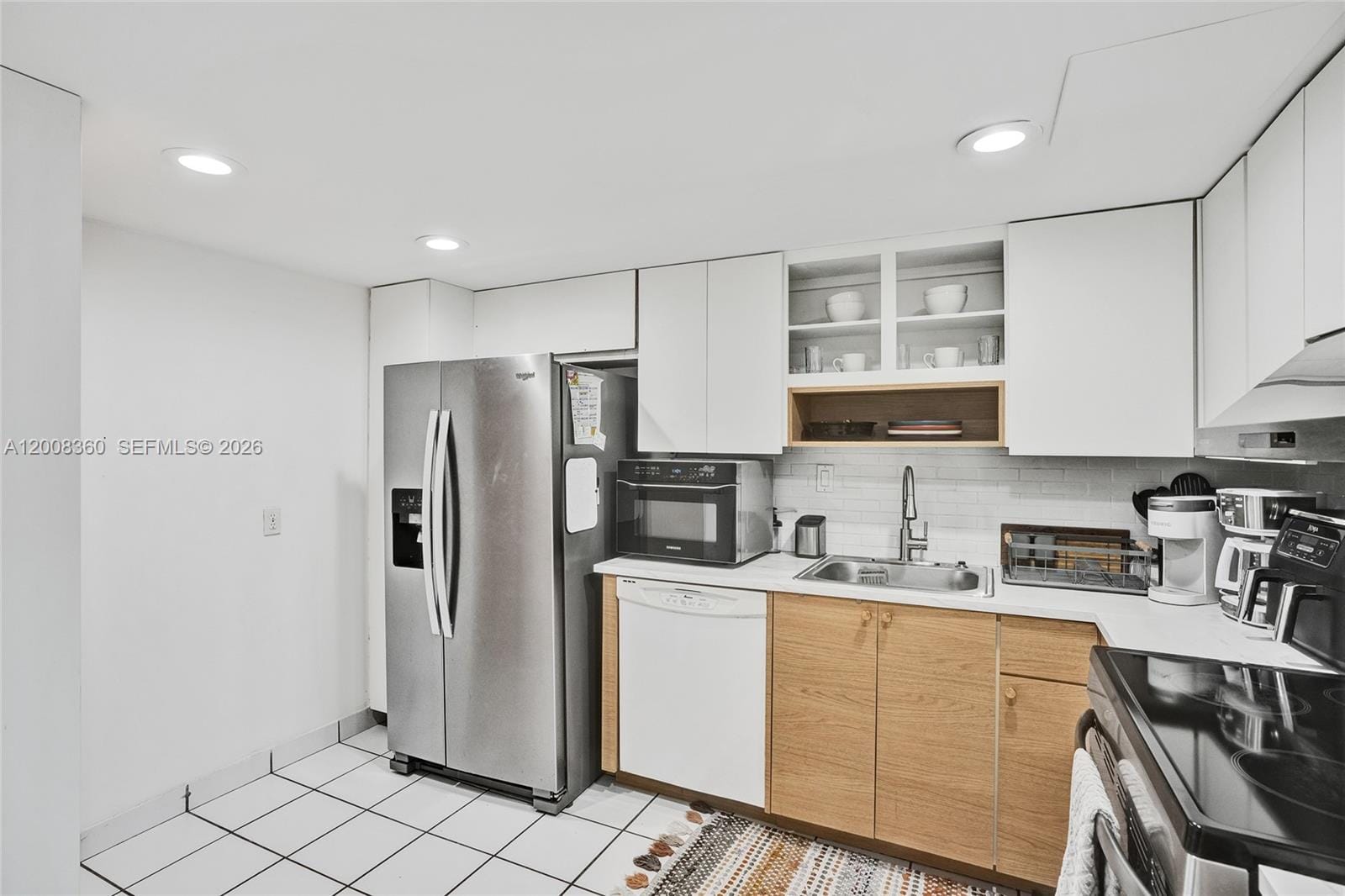 100 Bayview Drive 401, Sunny Isles Beach, FL 33160 photo 16
