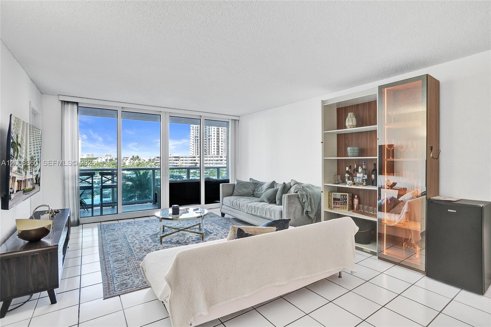 100 Bayview Drive 401, Sunny Isles Beach, FL 33160 photo 5