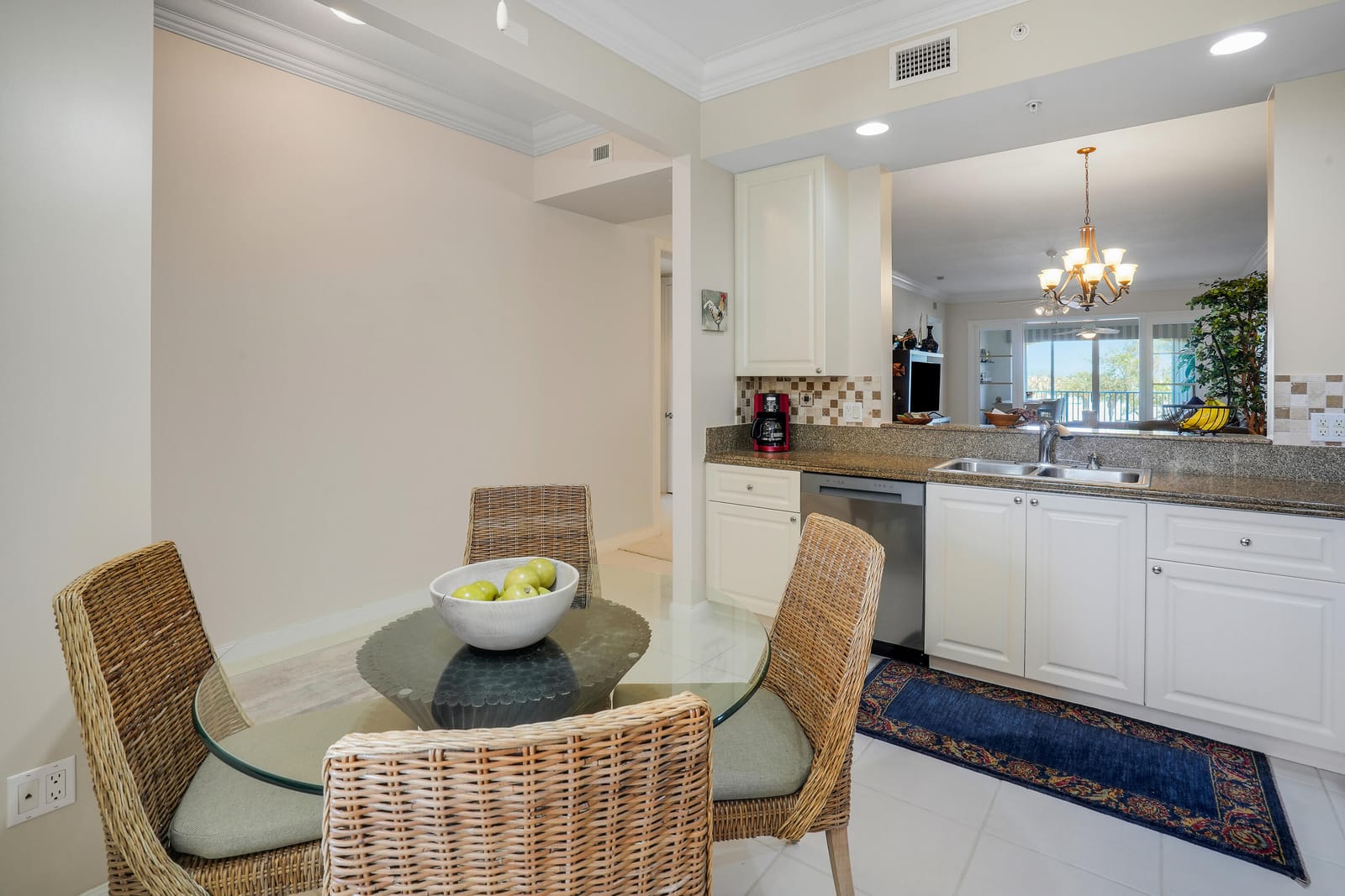 36 Harbour Isle Drive W 205, Fort Pierce, FL 34949 photo 17