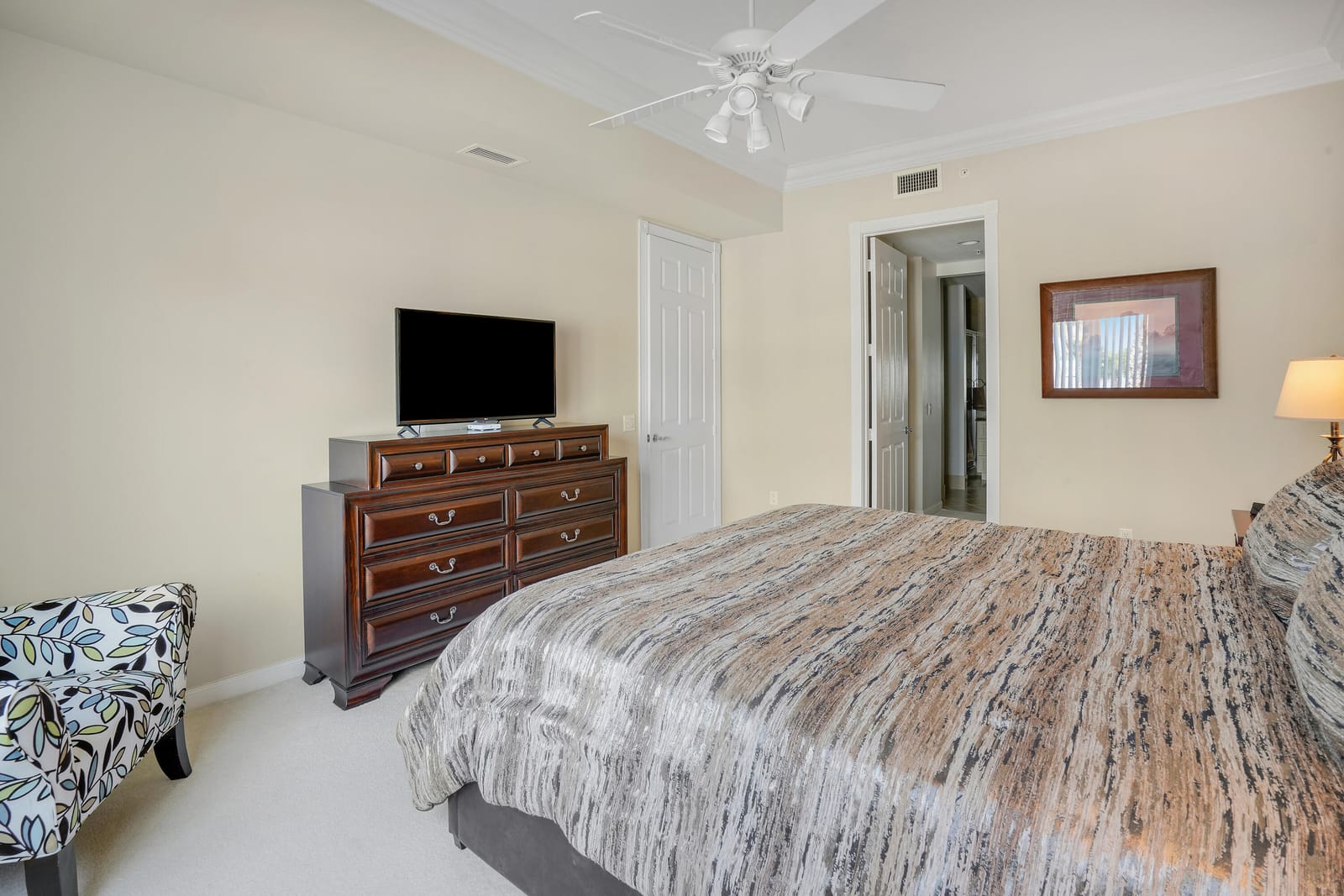 36 Harbour Isle Drive W 205, Fort Pierce, FL 34949 photo 18