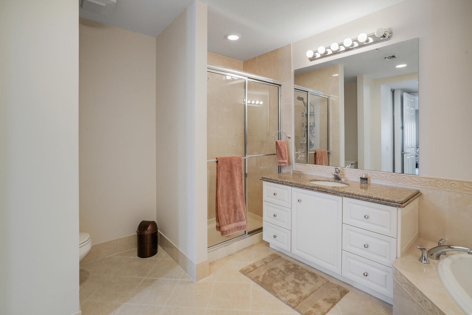 36 Harbour Isle Drive W 205, Fort Pierce, FL 34949 photo 22