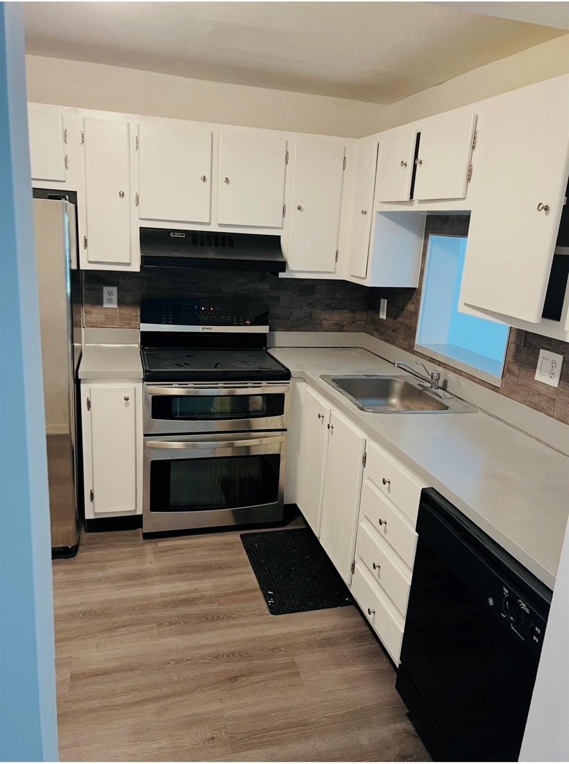6301 N University Drive — photo 2