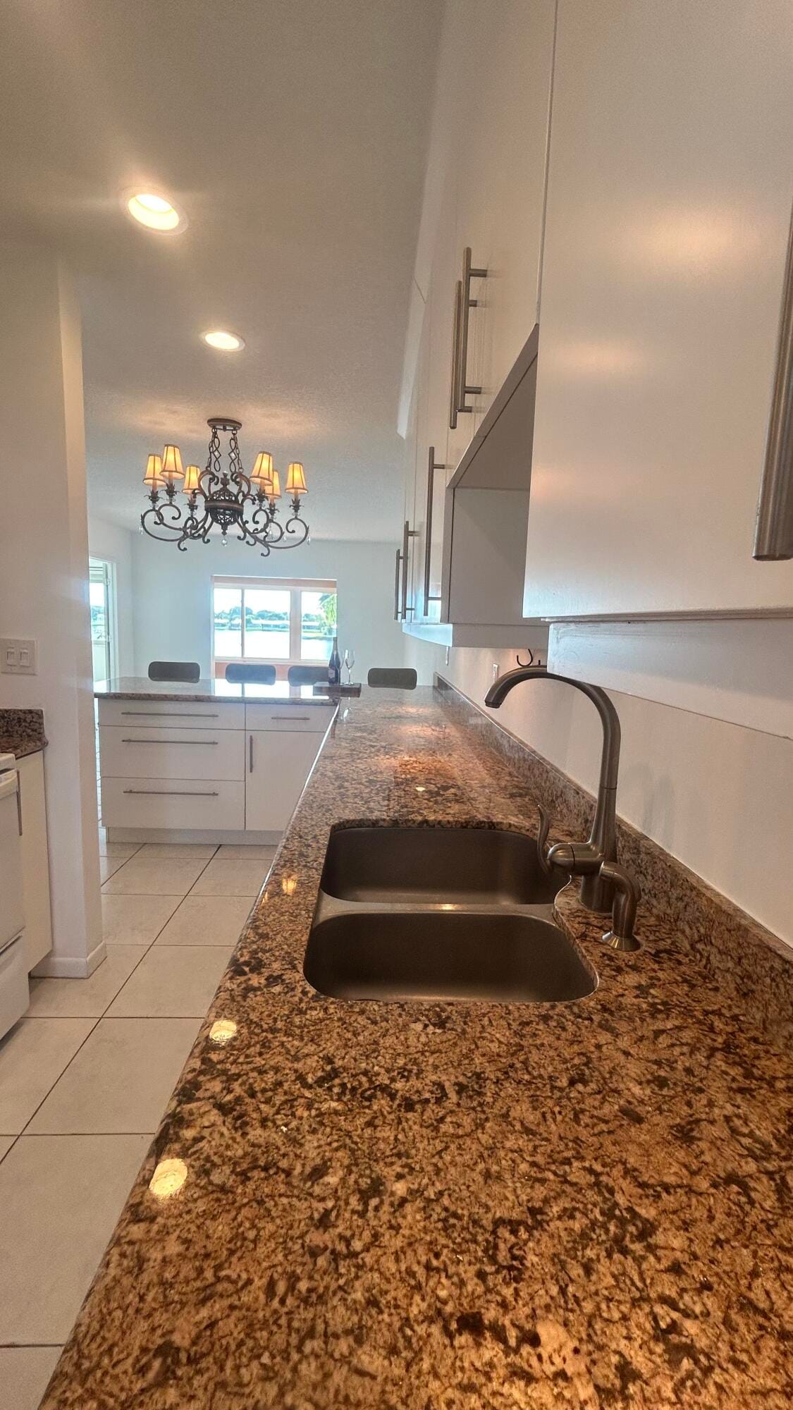 1118 Lake Terrace 217 H — photo 12