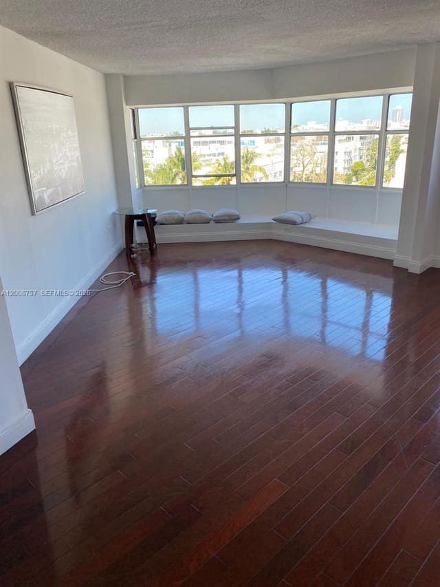 1881 Washington Avenue 7C, Miami Beach, FL 33139