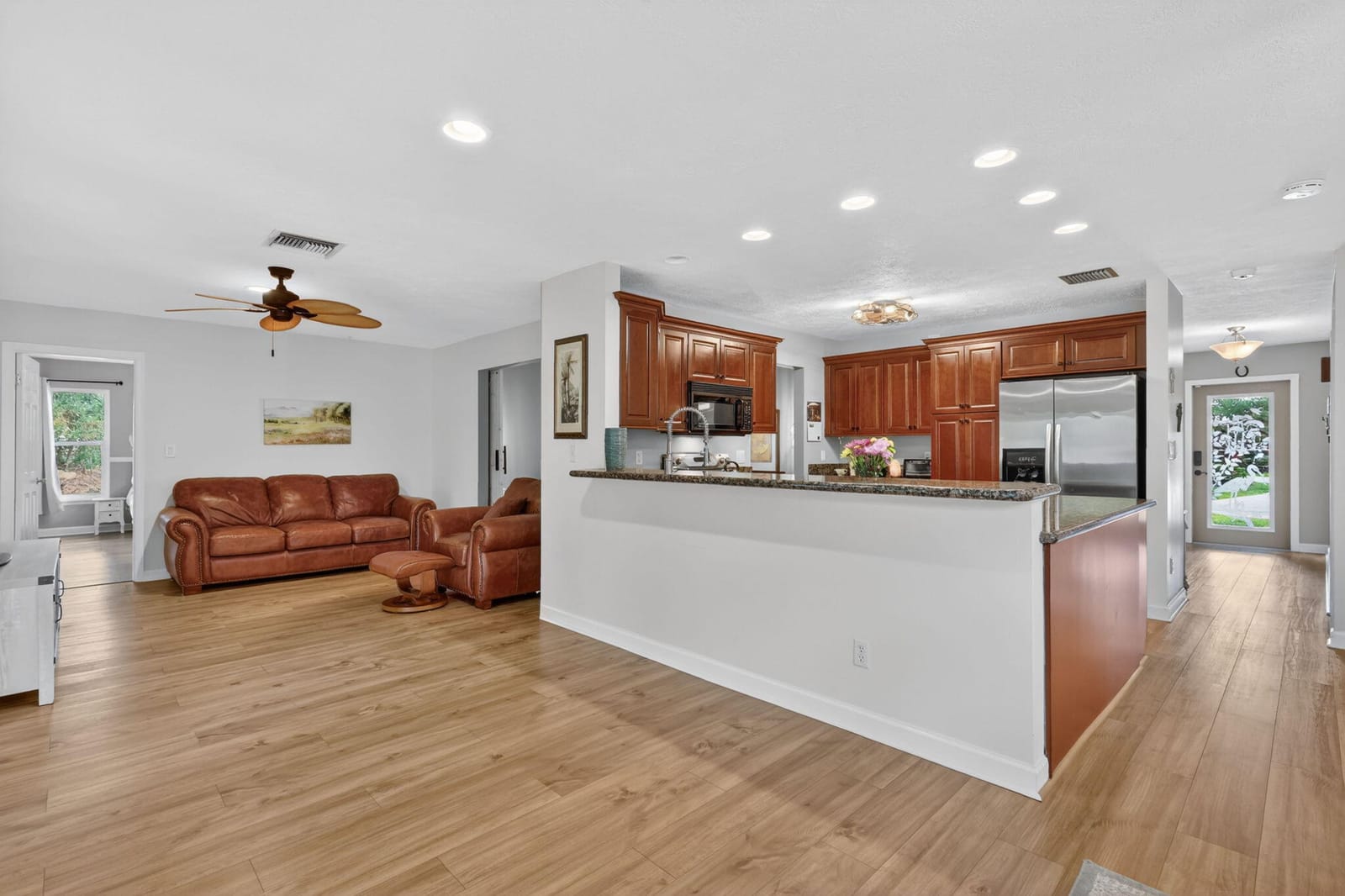 784 Wisper Bay Drive — photo 12