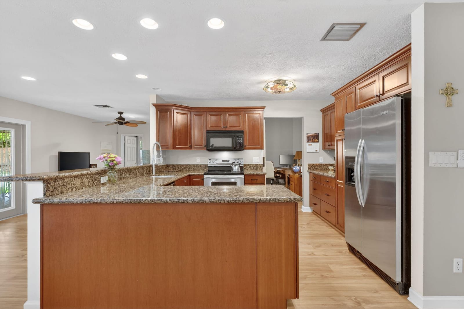 784 Wisper Bay Drive — photo 9