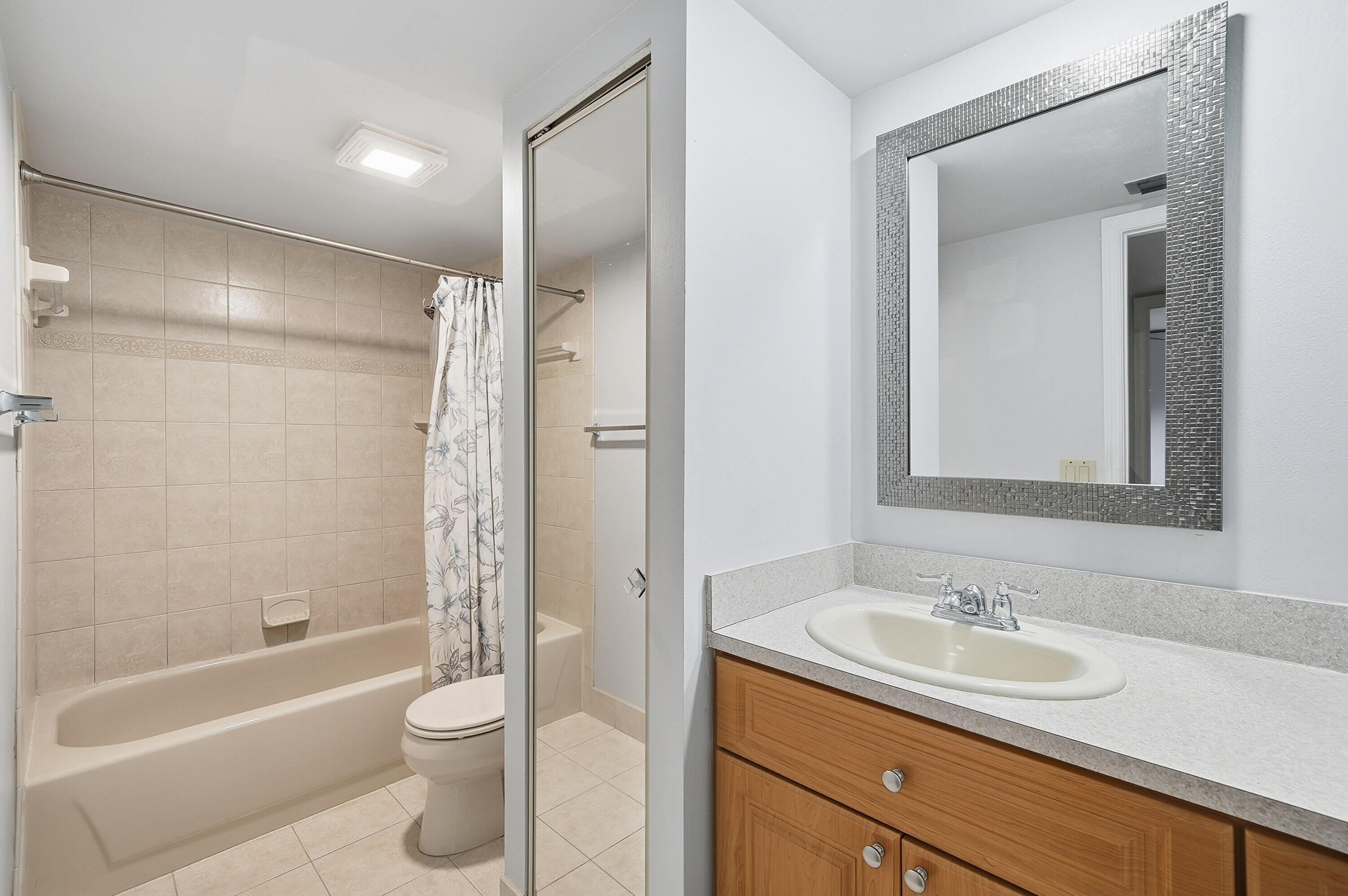 9972 NW 6th Court, Plantation, FL 33324, Plantation