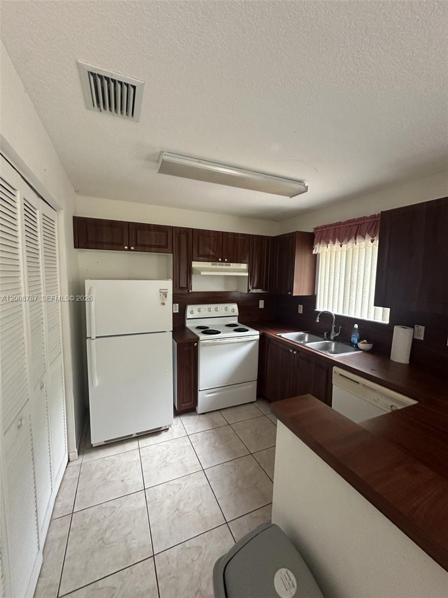 7125 NW 173rd Drive 2401 — photo 1