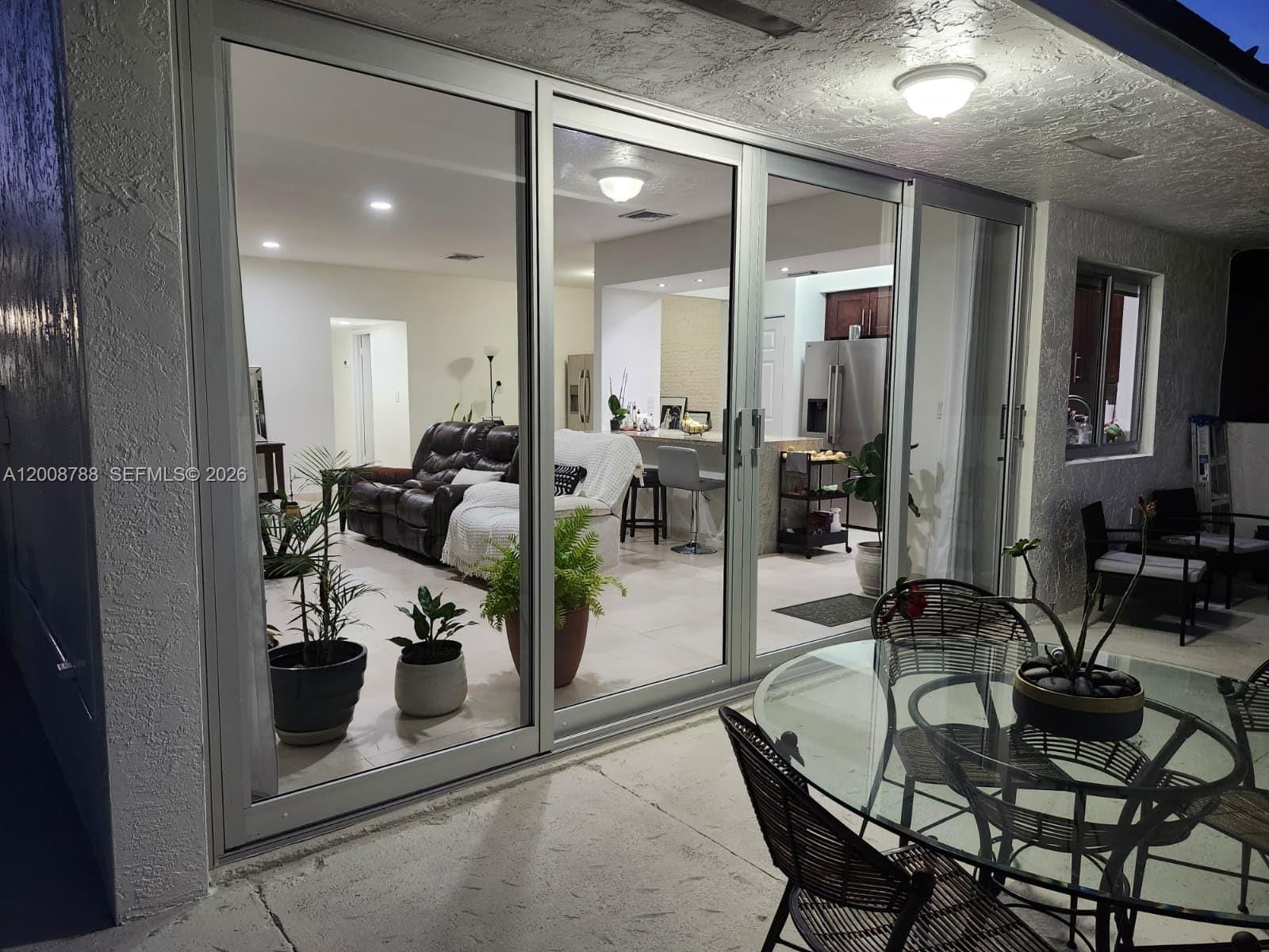 9195 Fontainebleau Boulevard 6, Miami, FL 33172 photo 17