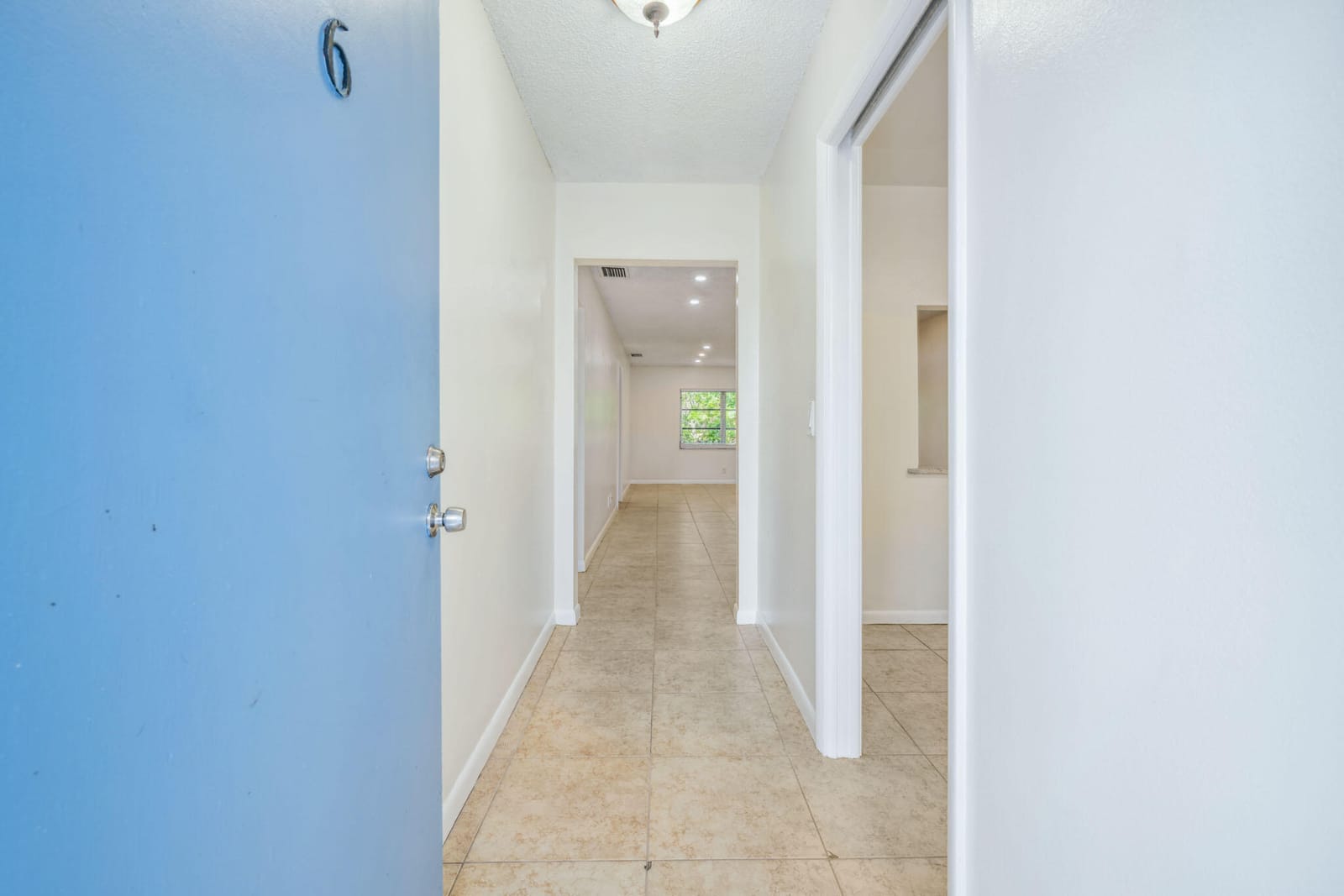 308 Southwind Court 6 — photo 4