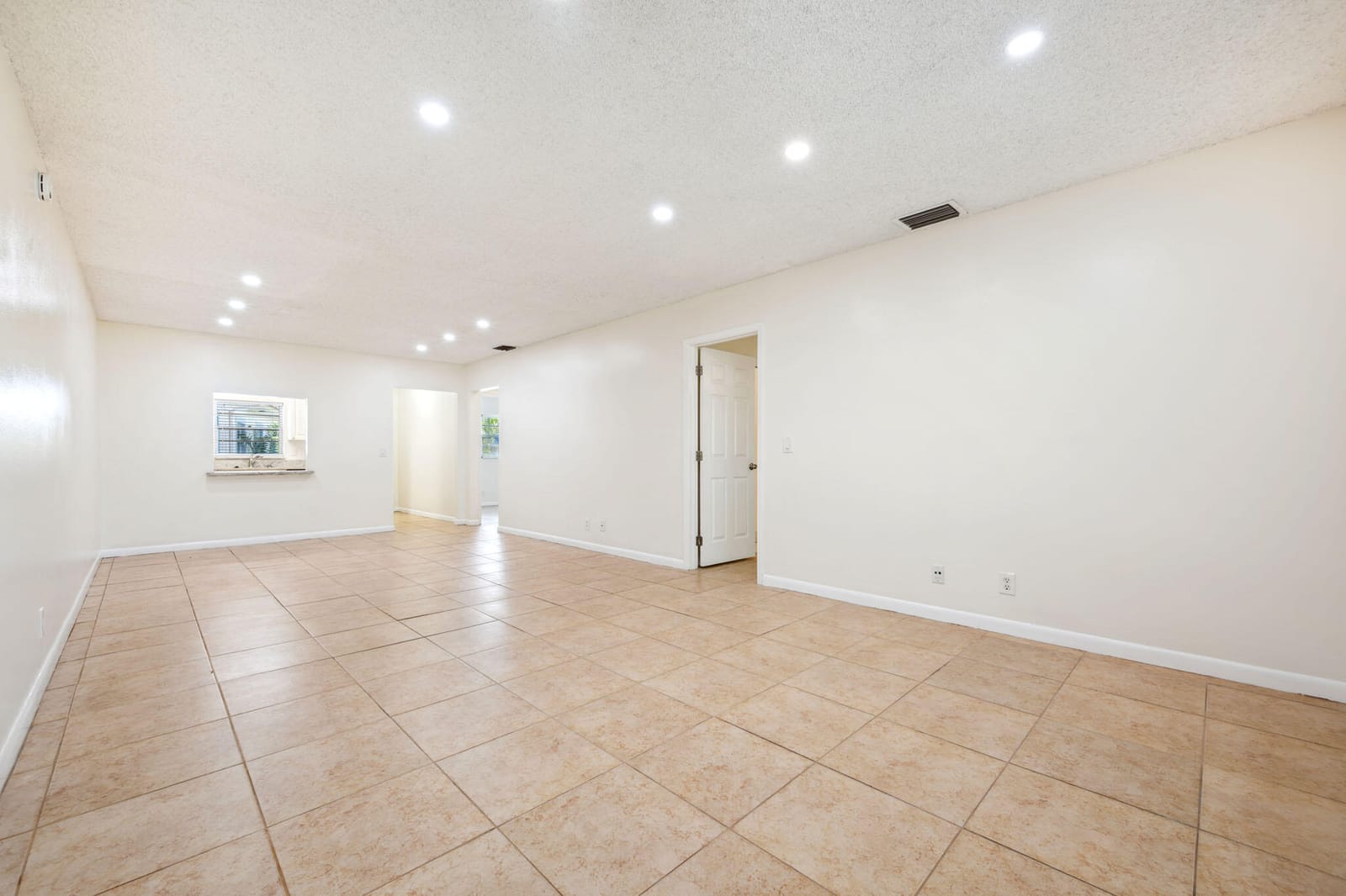 308 Southwind Court 6 — photo 7