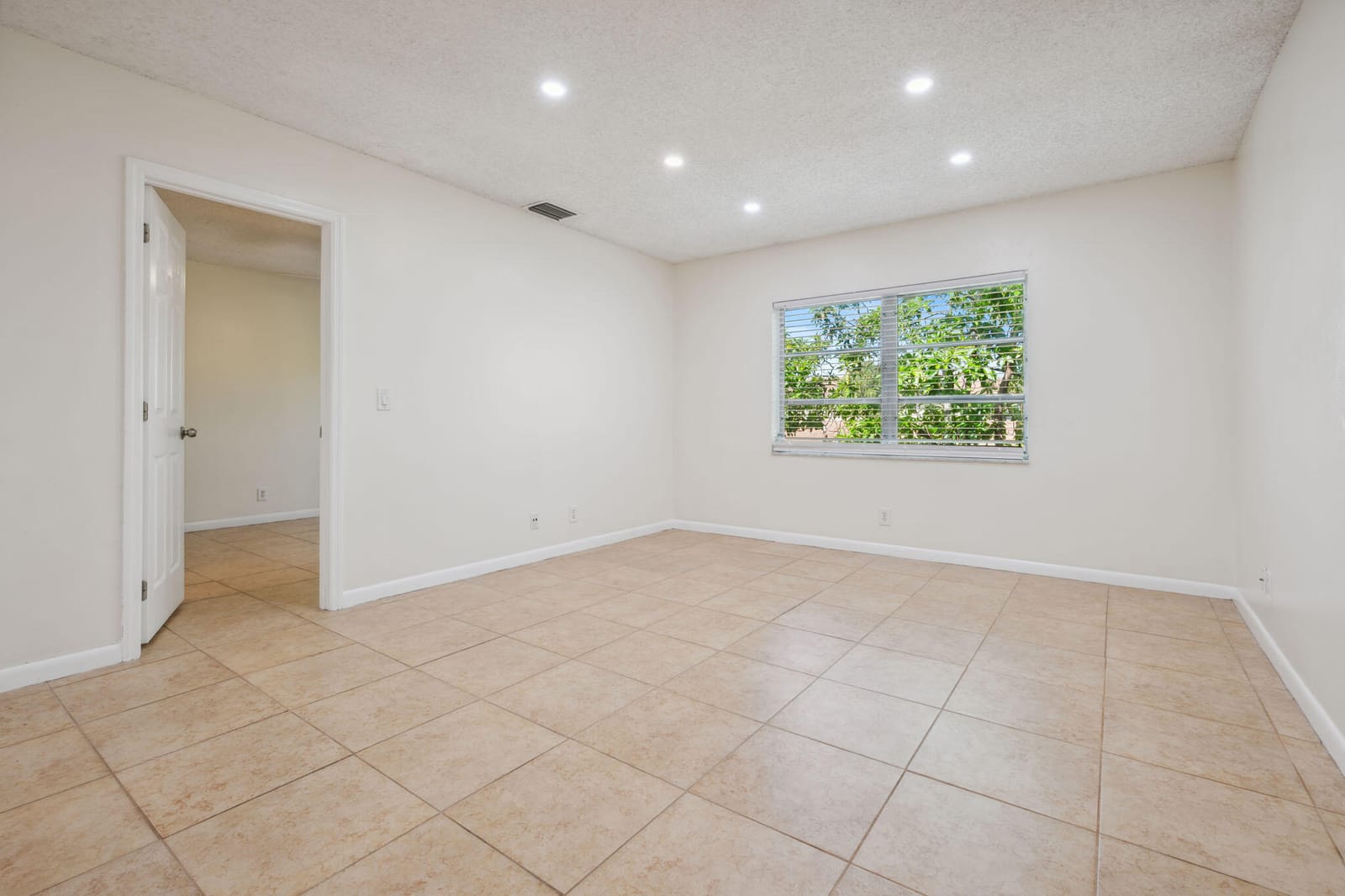 308 Southwind Court 6 — photo 9