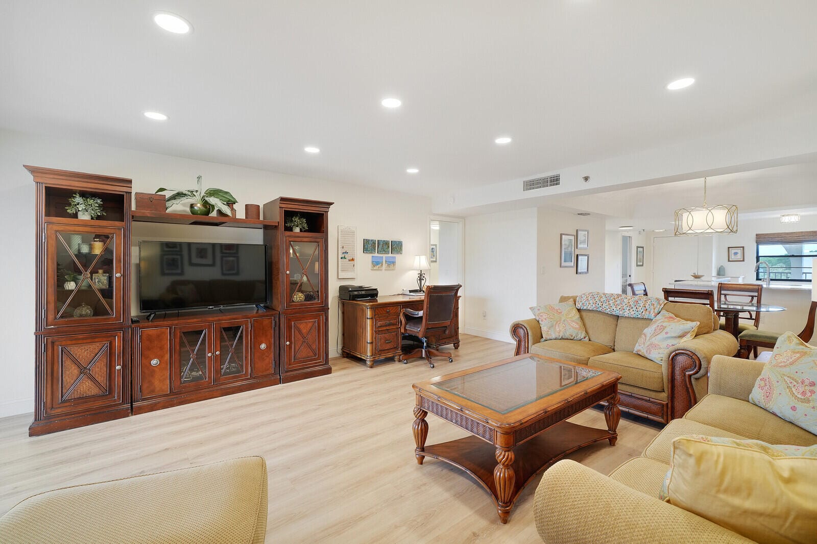 9220 SW 14th Street 3503 — photo 4