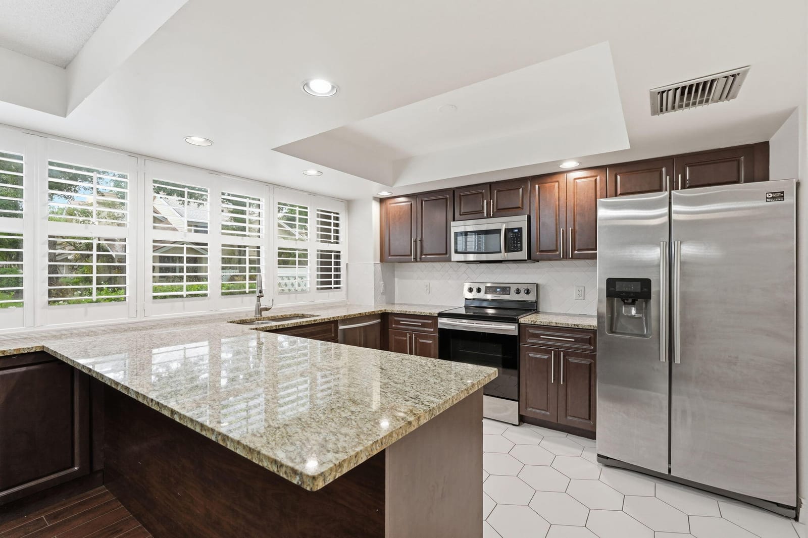 8111 Northboro Court 11d — photo 12