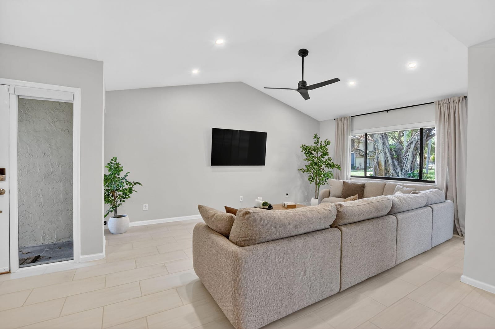 5530 Coach House Circle A, Boca Raton, FL 33486 photo 6