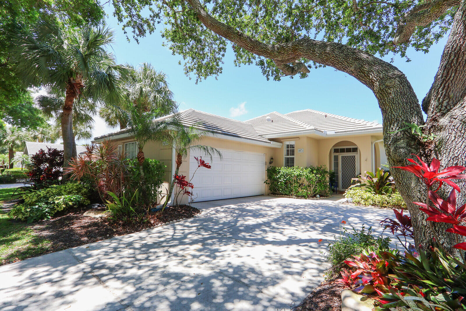 1071 Bedford Avenue, Palm Beach Gardens, FL 33403, Palm Beach Gardens