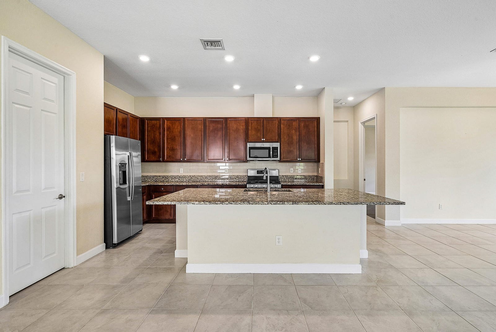 1031 Ember Ridge Run, Loxahatchee, FL 33470 photo 23