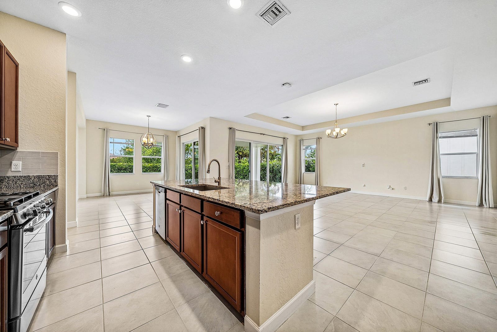 1031 Ember Ridge Run, Loxahatchee, FL 33470 photo 25
