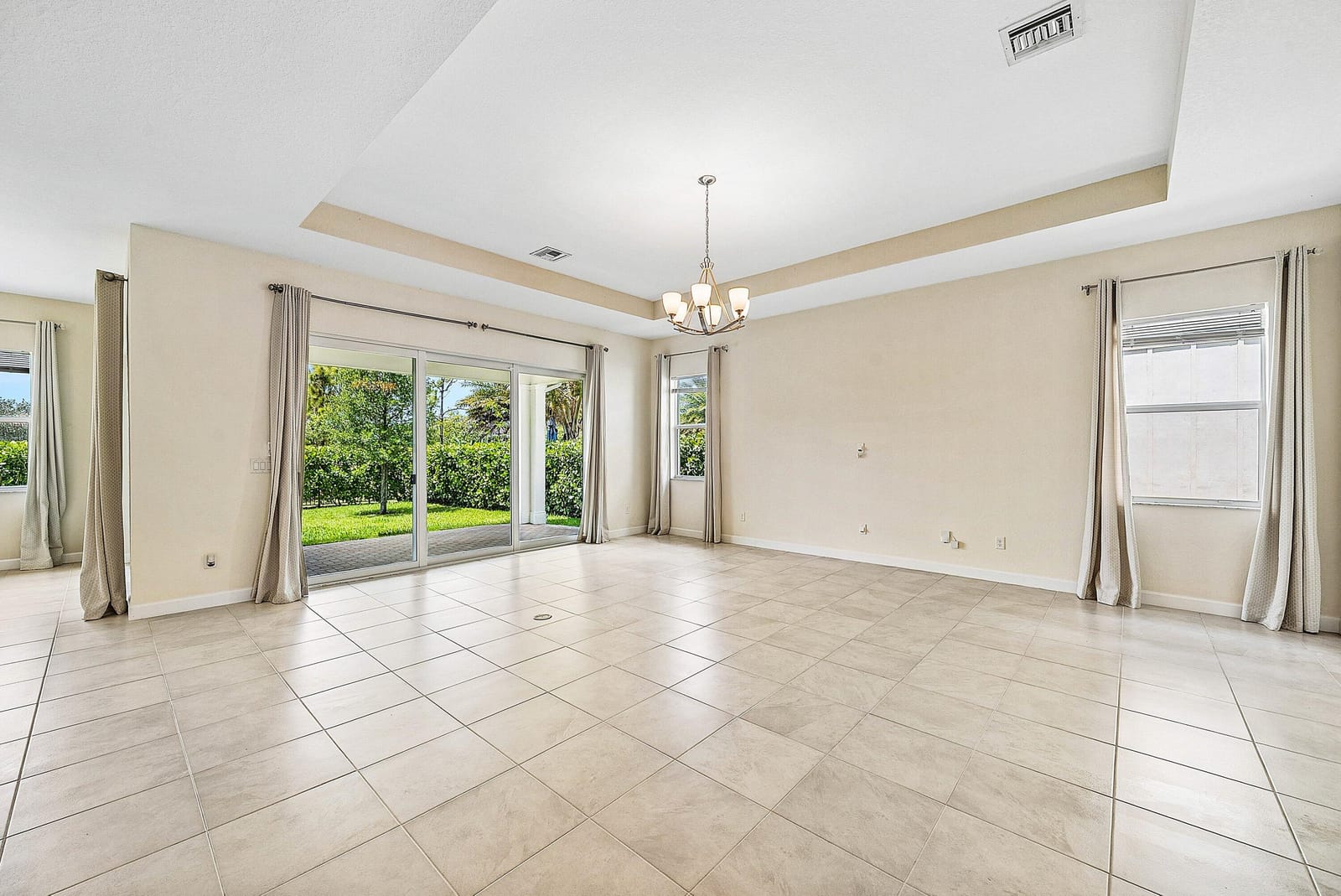 1031 Ember Ridge Run, Loxahatchee, FL 33470 photo 5