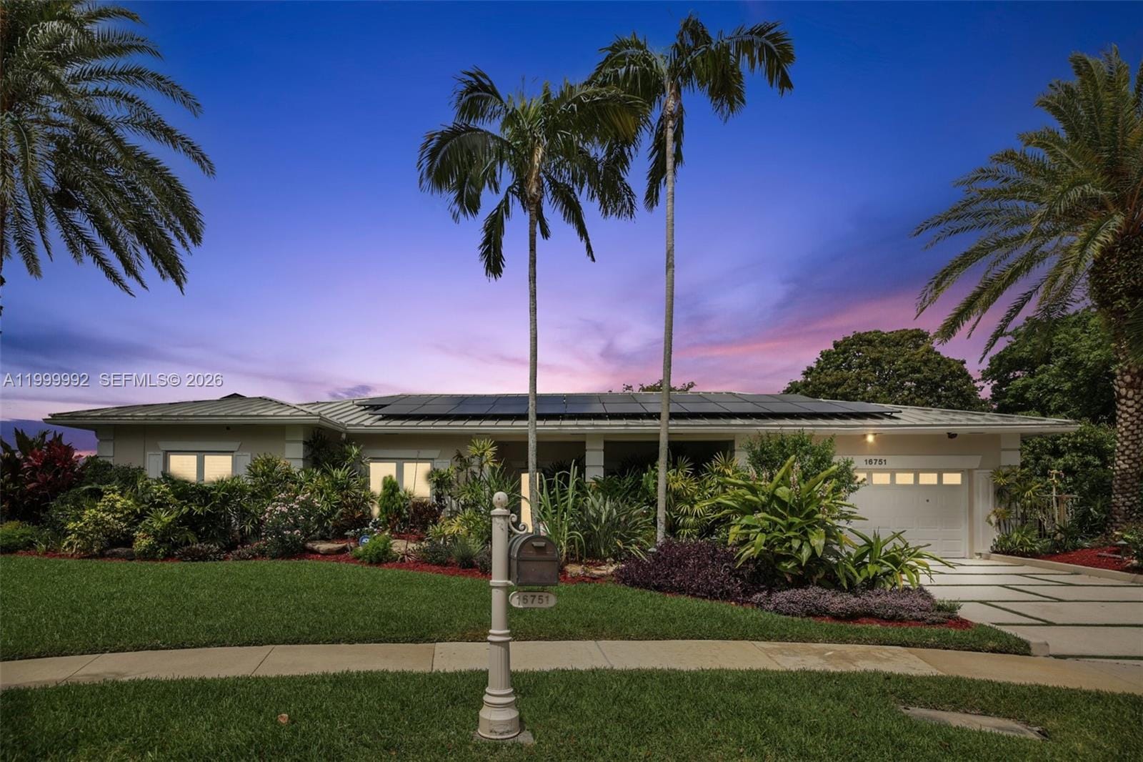 16751 Waters Edge Drive, Weston, FL 33326 photo 1