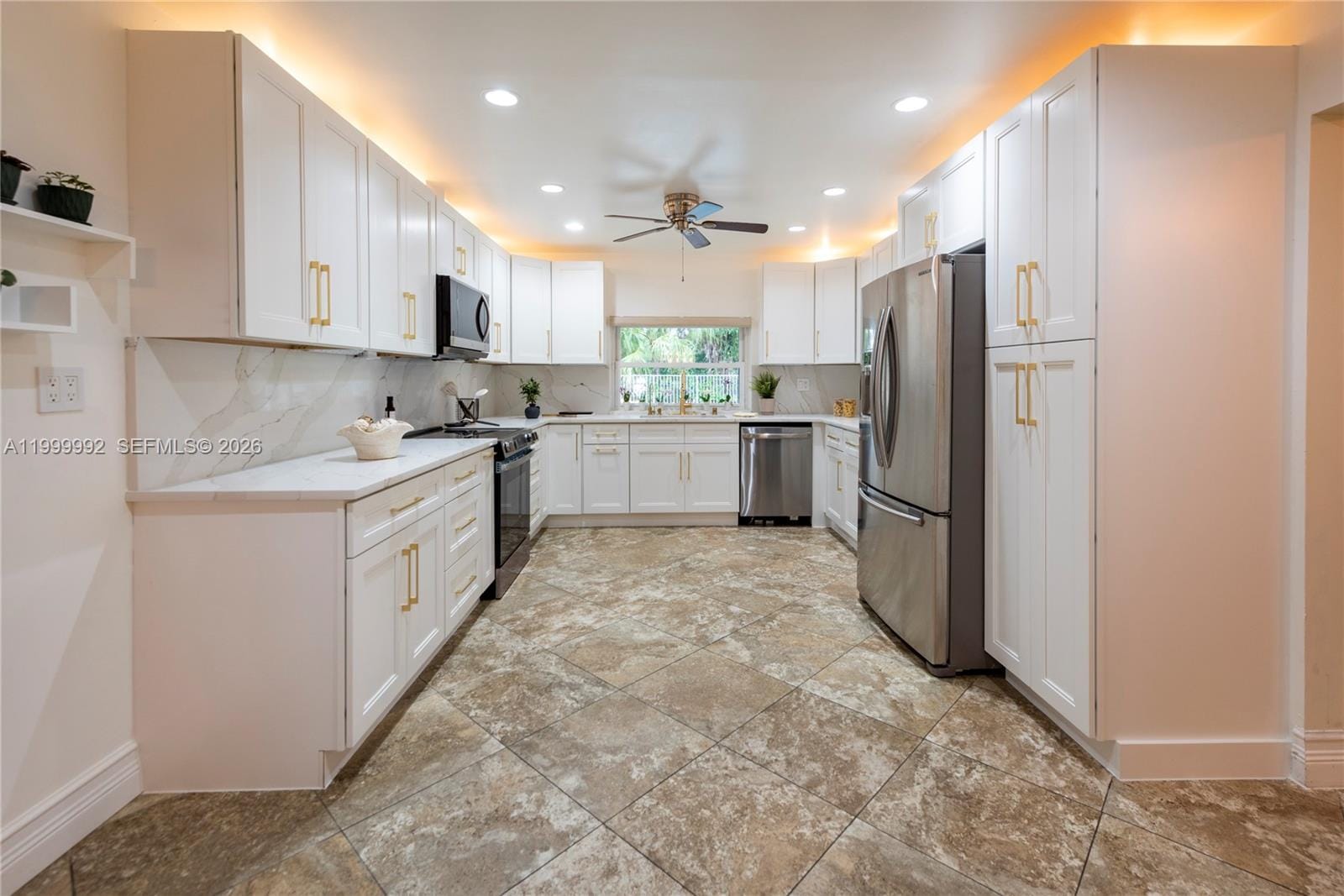 16751 Waters Edge Drive, Weston, FL 33326 photo 13