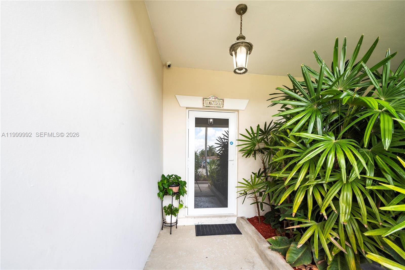 16751 Waters Edge Drive, Weston, FL 33326 photo 5