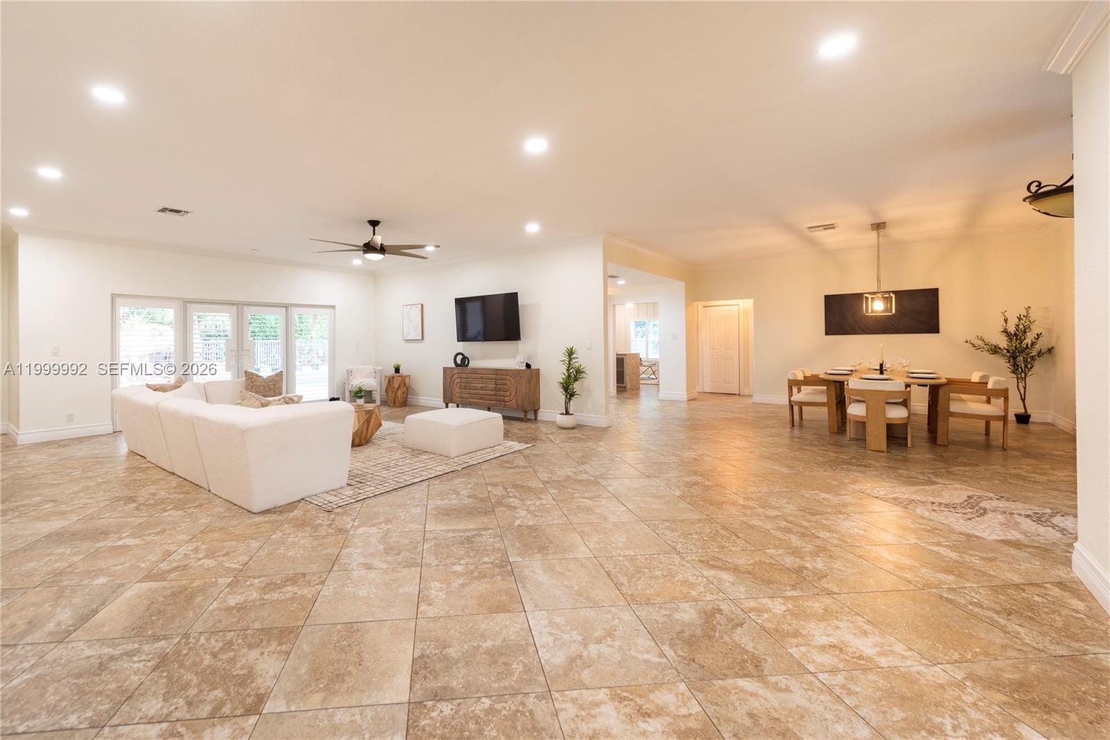 16751 Waters Edge Drive, Weston, FL 33326 photo 8