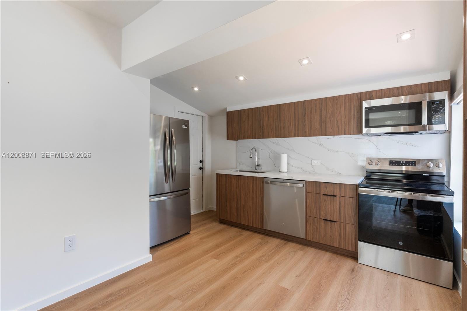 3021 Coconut Grove Drive 3021, Coral Gables, FL 33134 photo 4