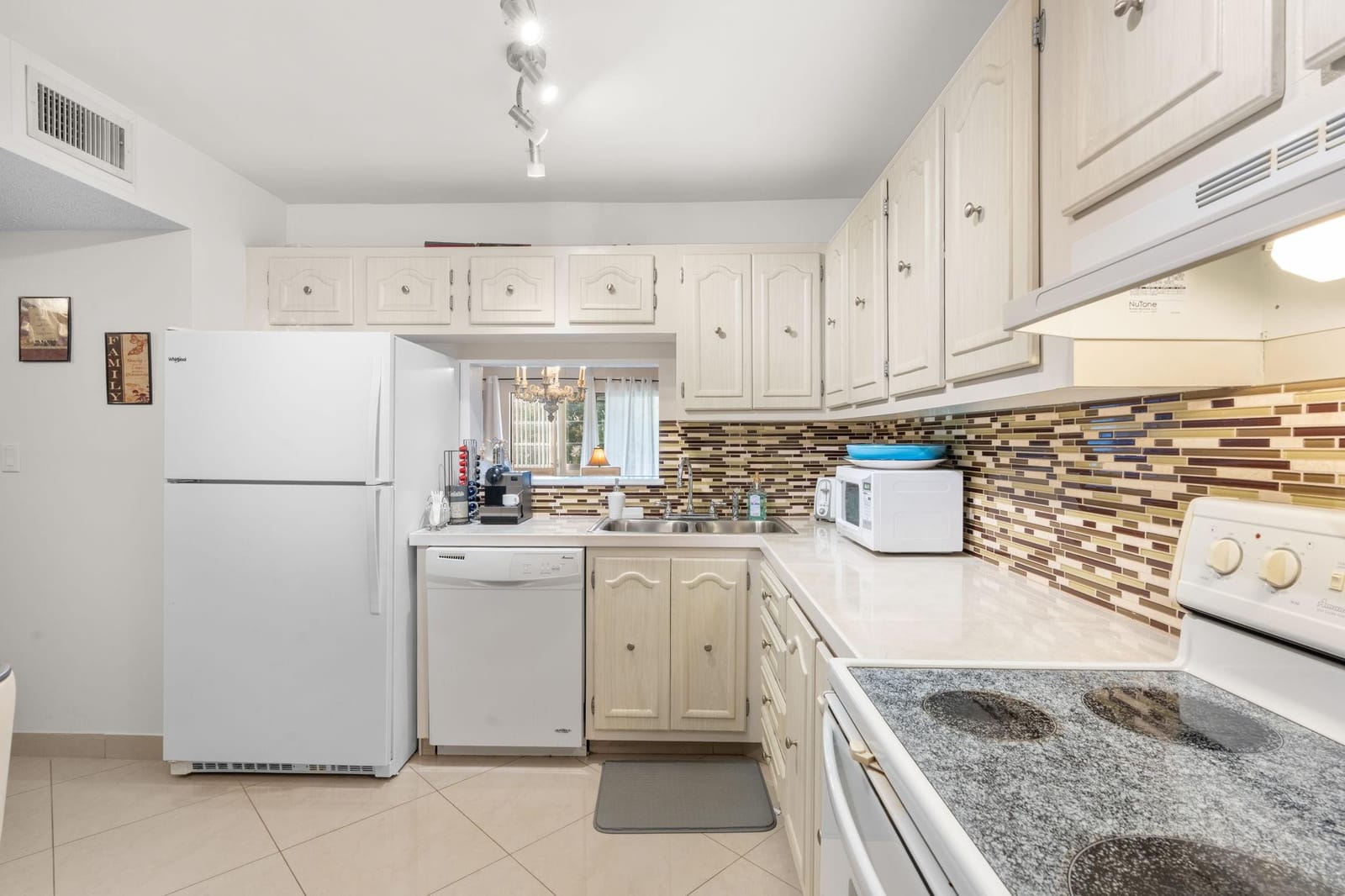 4191 NW 41st Street 214 — photo 8