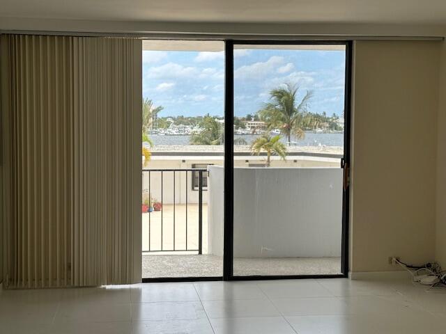 1208 Marine Way 108, North Palm Beach, FL 33408, North Palm Beach
