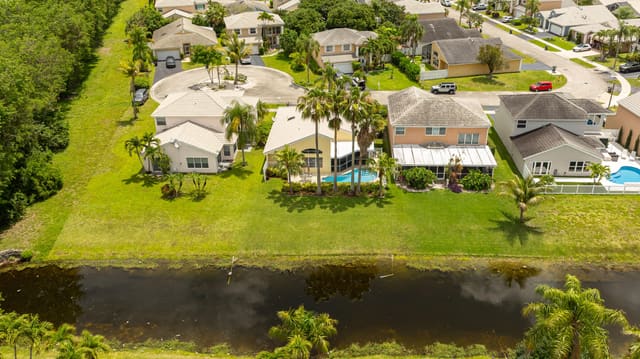 5535 NW 54th Circle, Coconut Creek, FL 33073