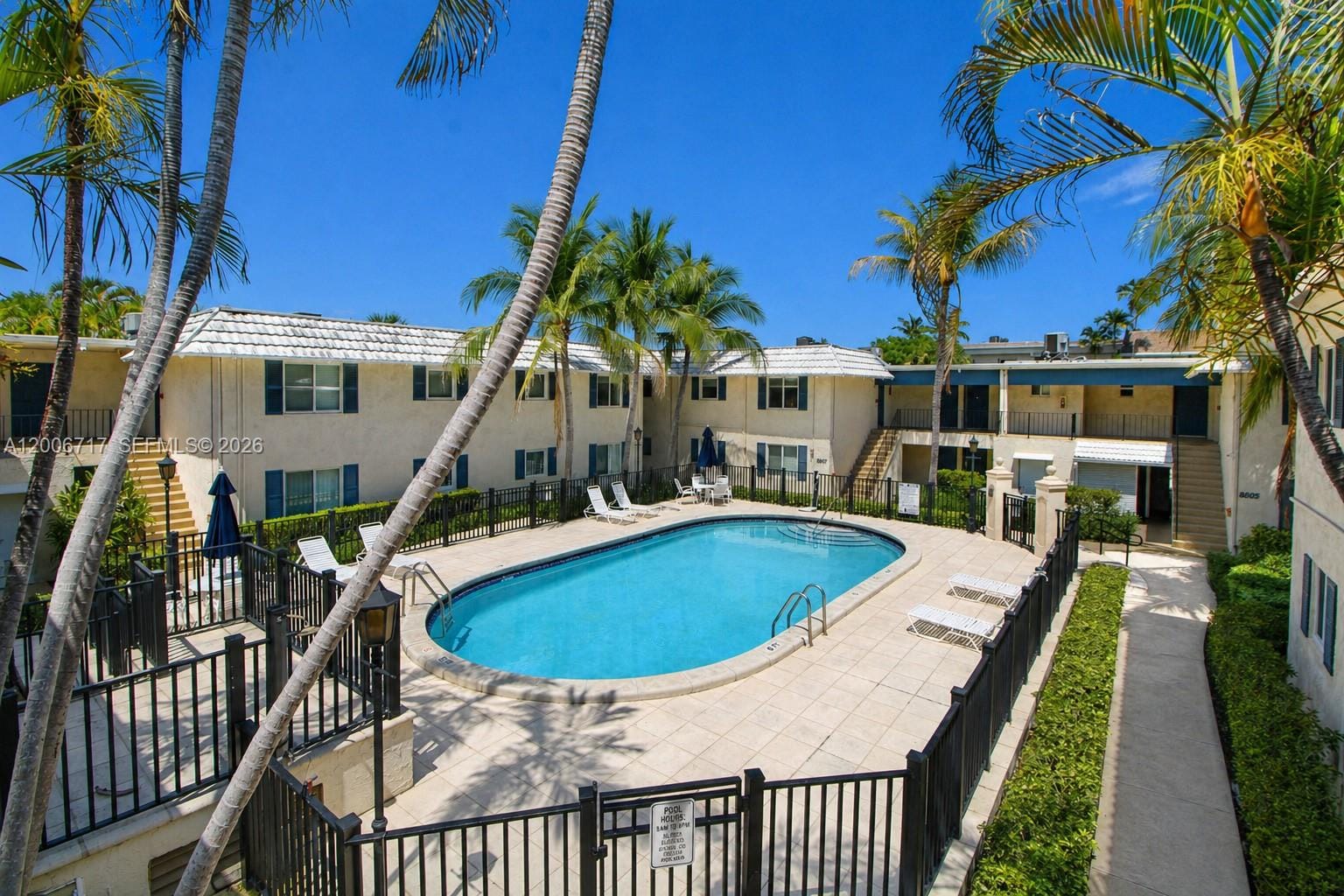 8615 SW 68th Court 22, Pinecrest, FL 33156 photo 11