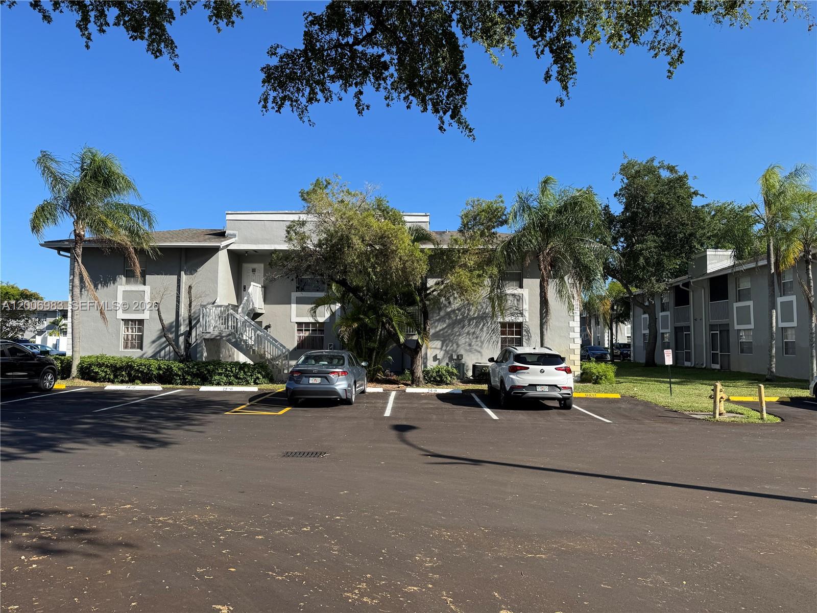471 NE 210th Circle Terrace 103, Miami, FL 33179, Miami