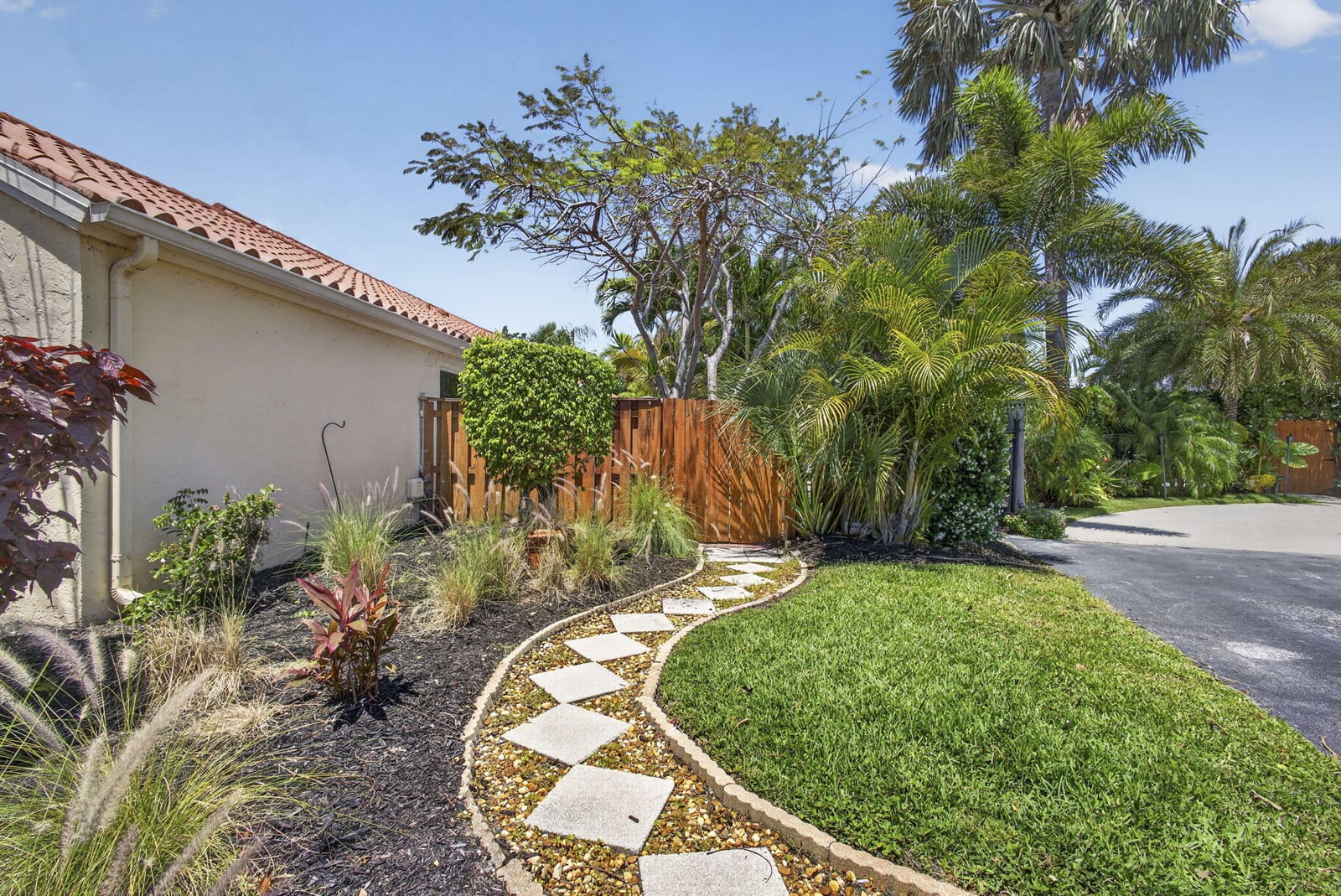 13230 Saint Tropez Circle, Palm Beach Gardens, FL 33410 photo 11