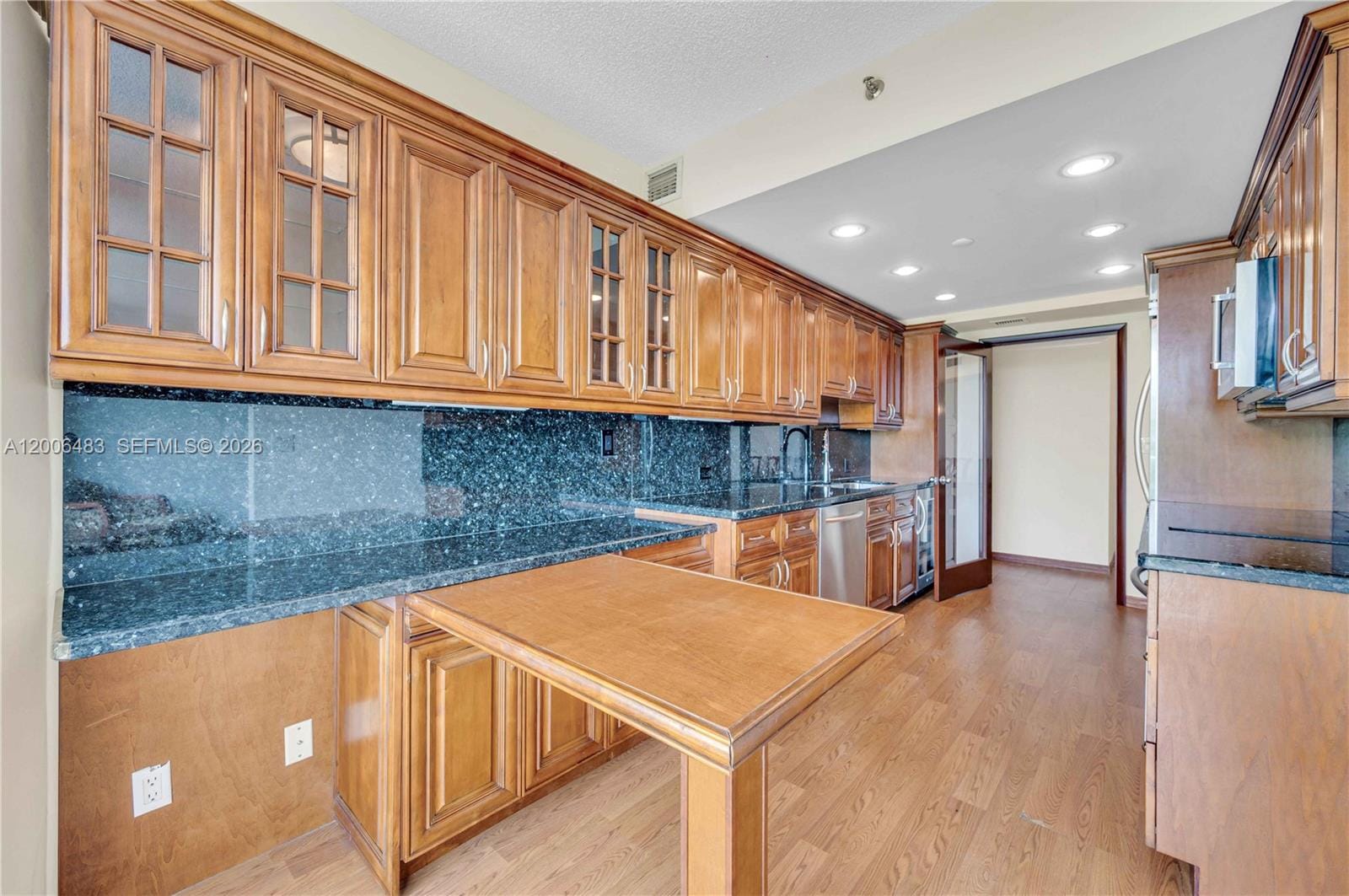2800 Island Boulevard 603, Aventura, FL 33160 photo 11