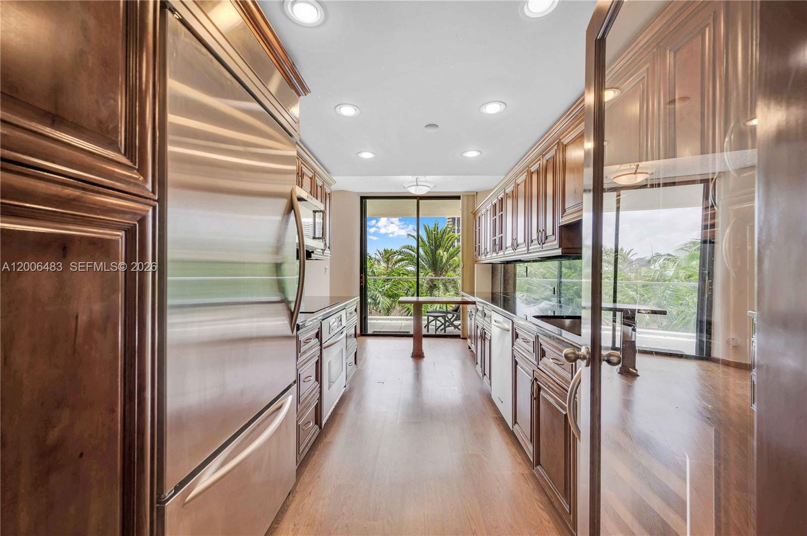 2800 Island Boulevard 603, Aventura, FL 33160 photo 15