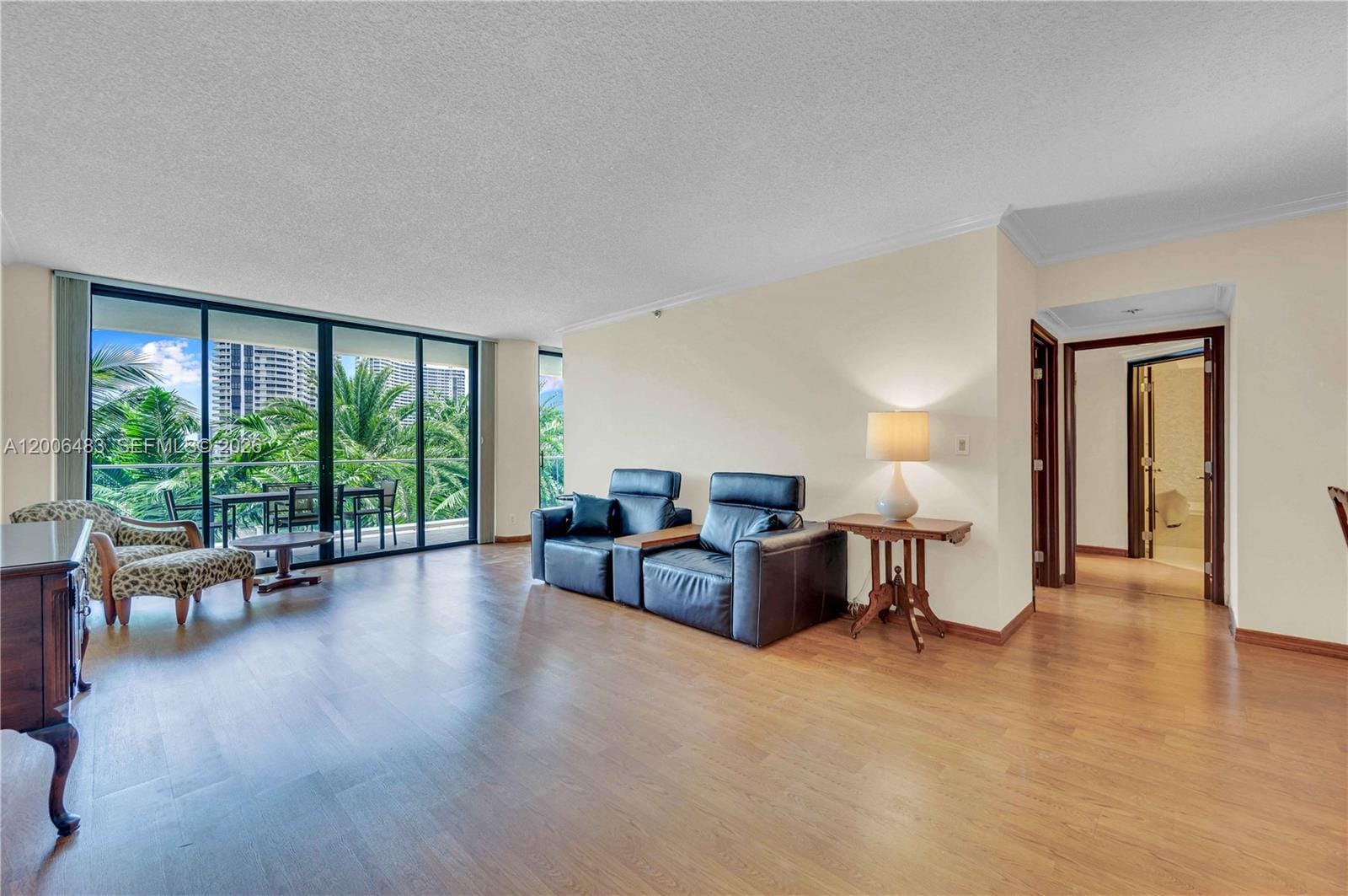 2800 Island Boulevard 603, Aventura, FL 33160 photo 3