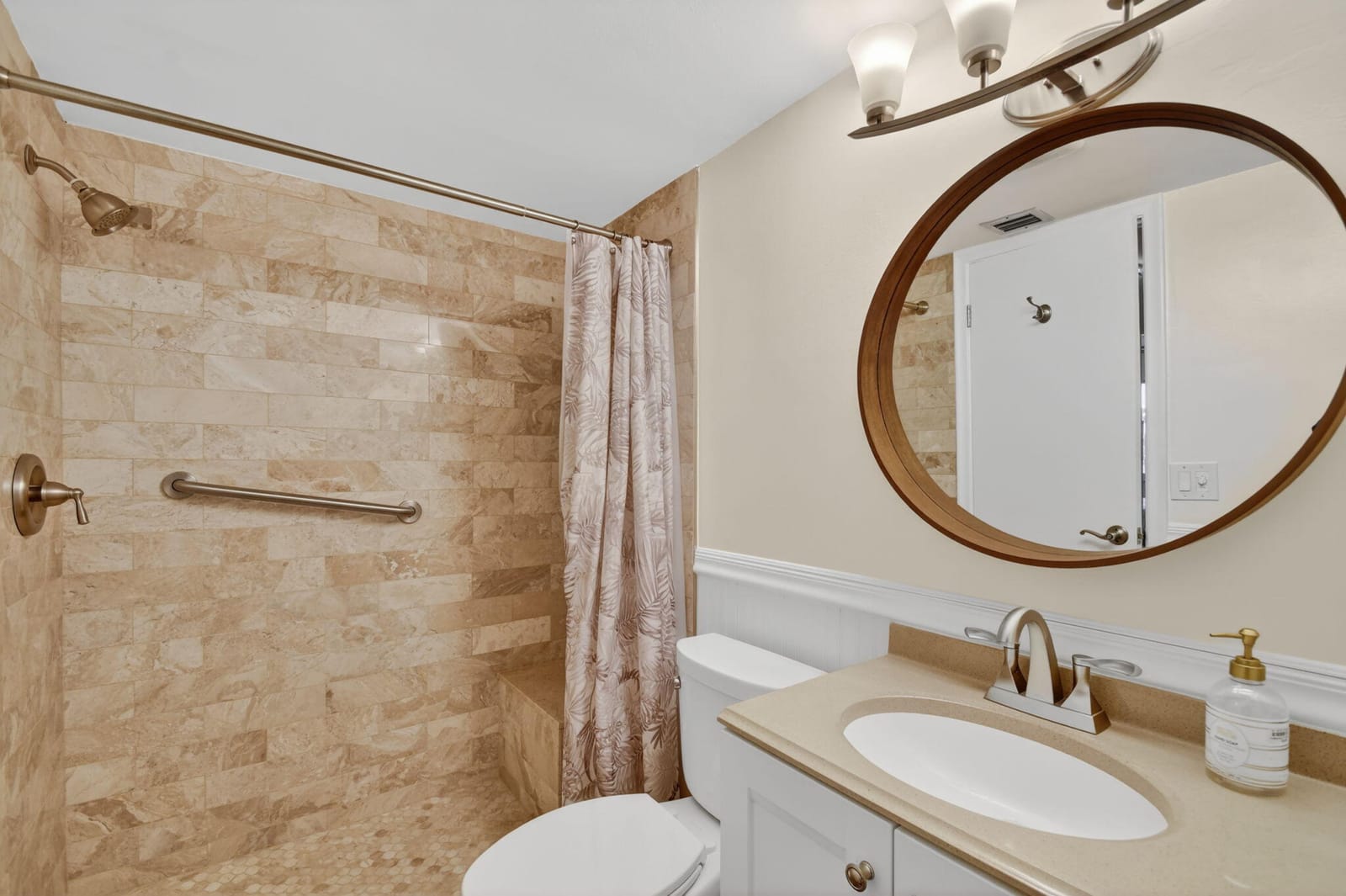 1502 S Lakeside Drive 214, Lake Worth Beach, FL 33460 photo 25