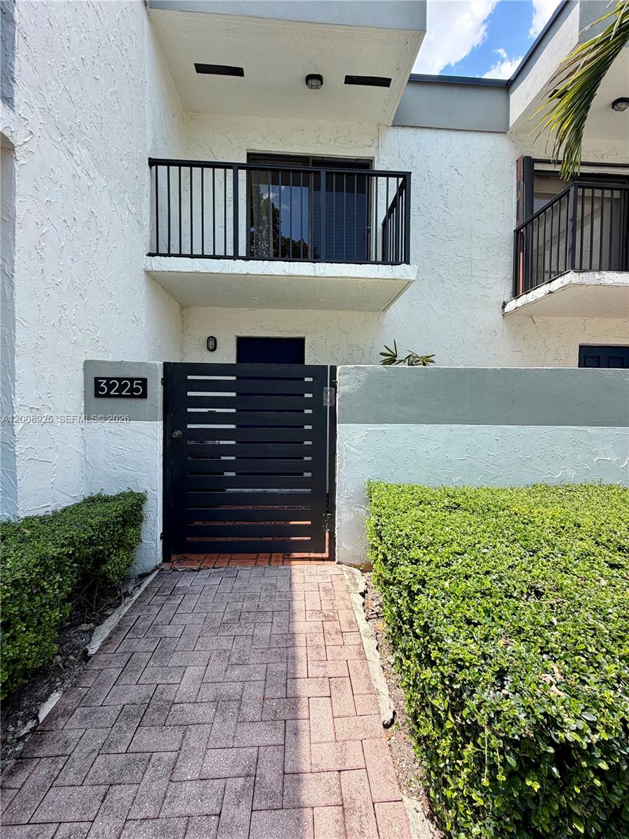 3225 Bird Avenue IV3, Miami, FL 33133, Miami