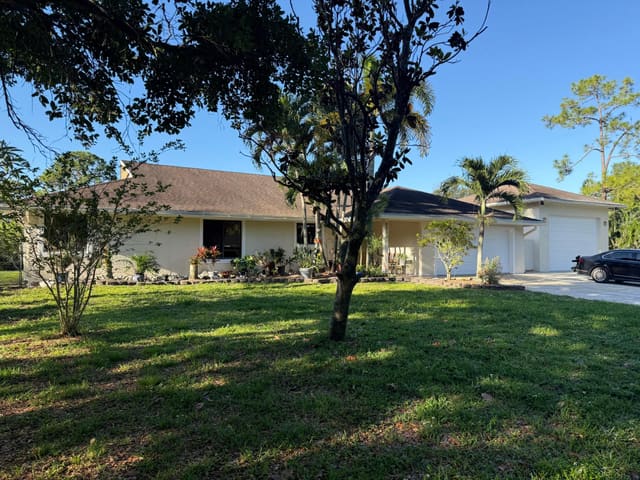 8264 Palomino Drive, sold in Palm Beach Ranchettes, Lake Worth, FL