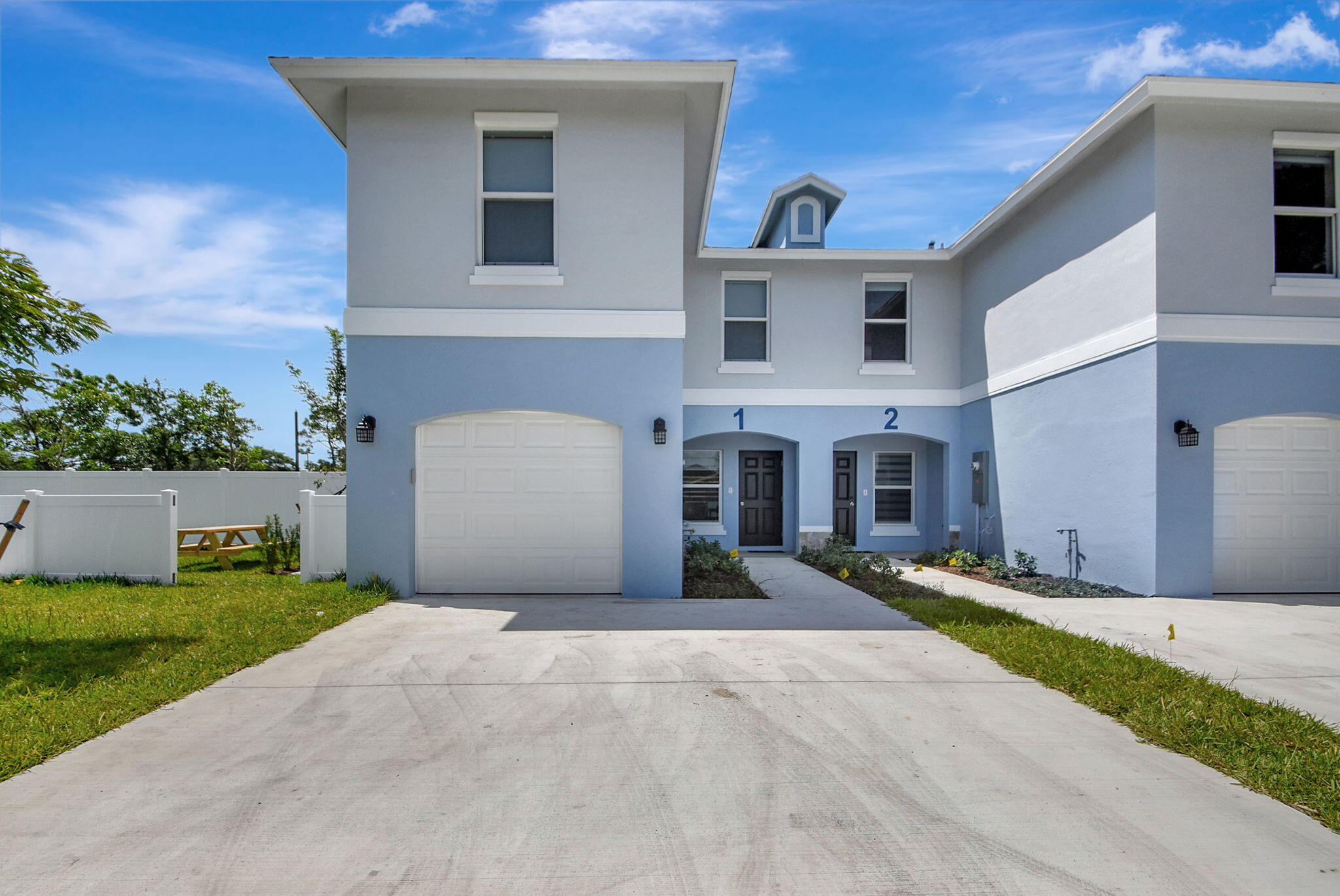 3871 Patio Court — photo 2