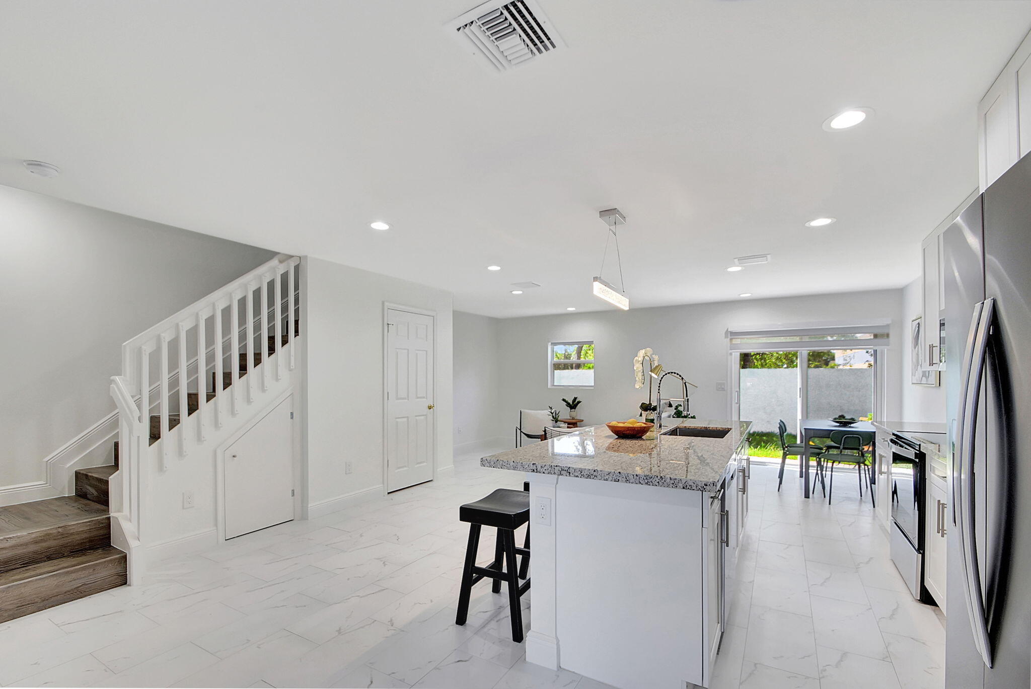 3871 Patio Court — photo 6