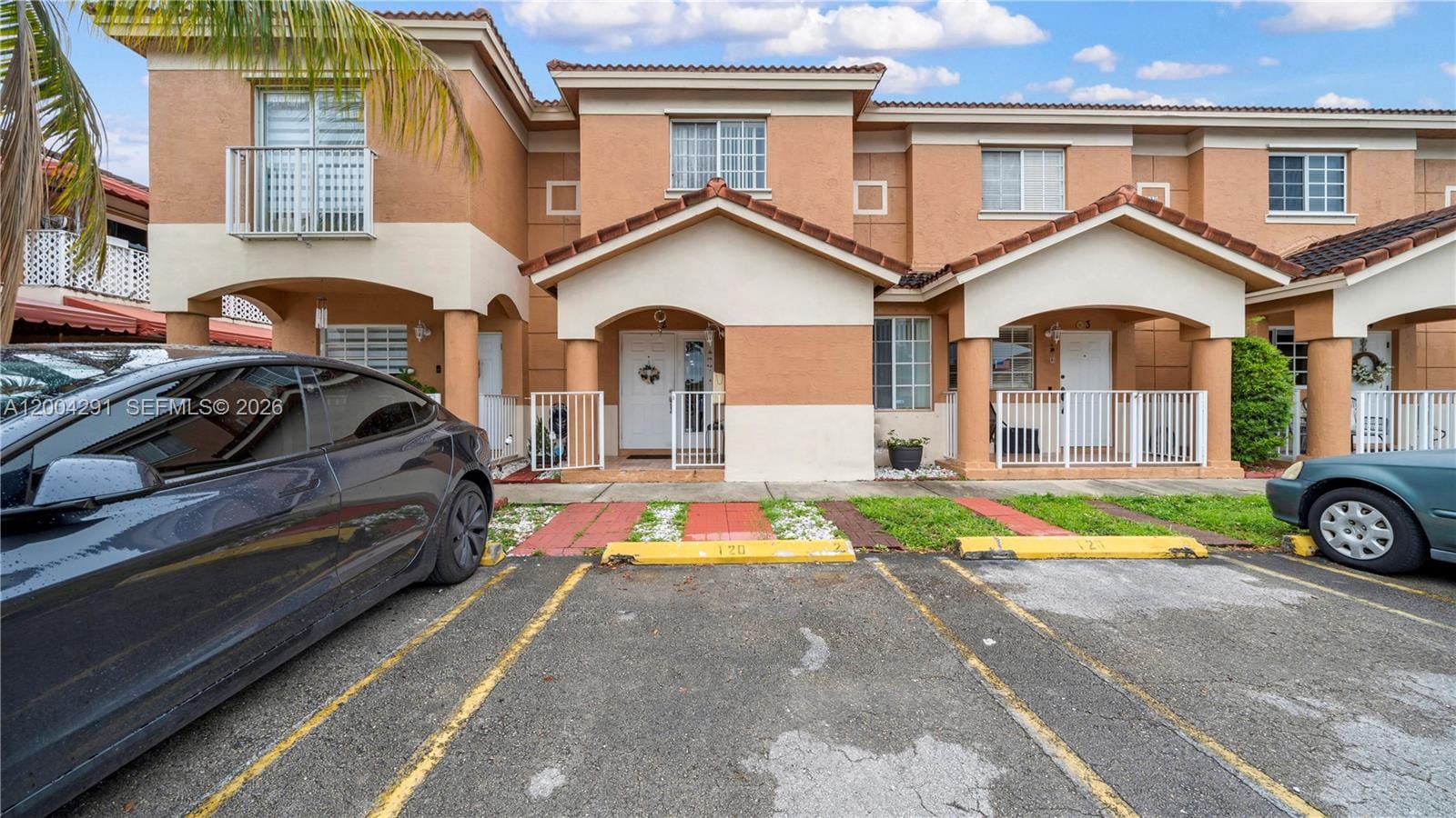 120 E 5th Street 2, Hialeah, FL 33010