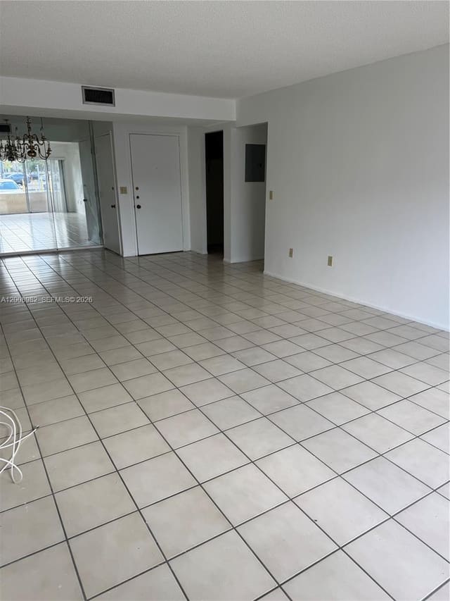 7747 SW 86th Street D105, Miami, FL 33143