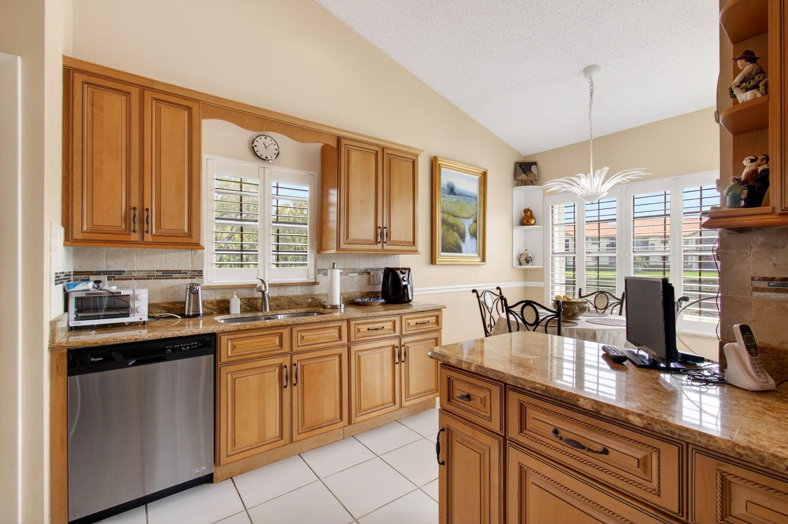 8316 Waterline Drive 102, Boynton Beach, FL 33472 photo 13