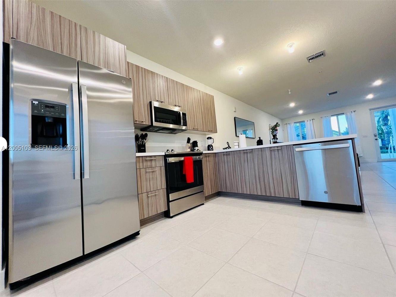 10300 NW 66th Avenue 101, Doral, FL 33178, Doral