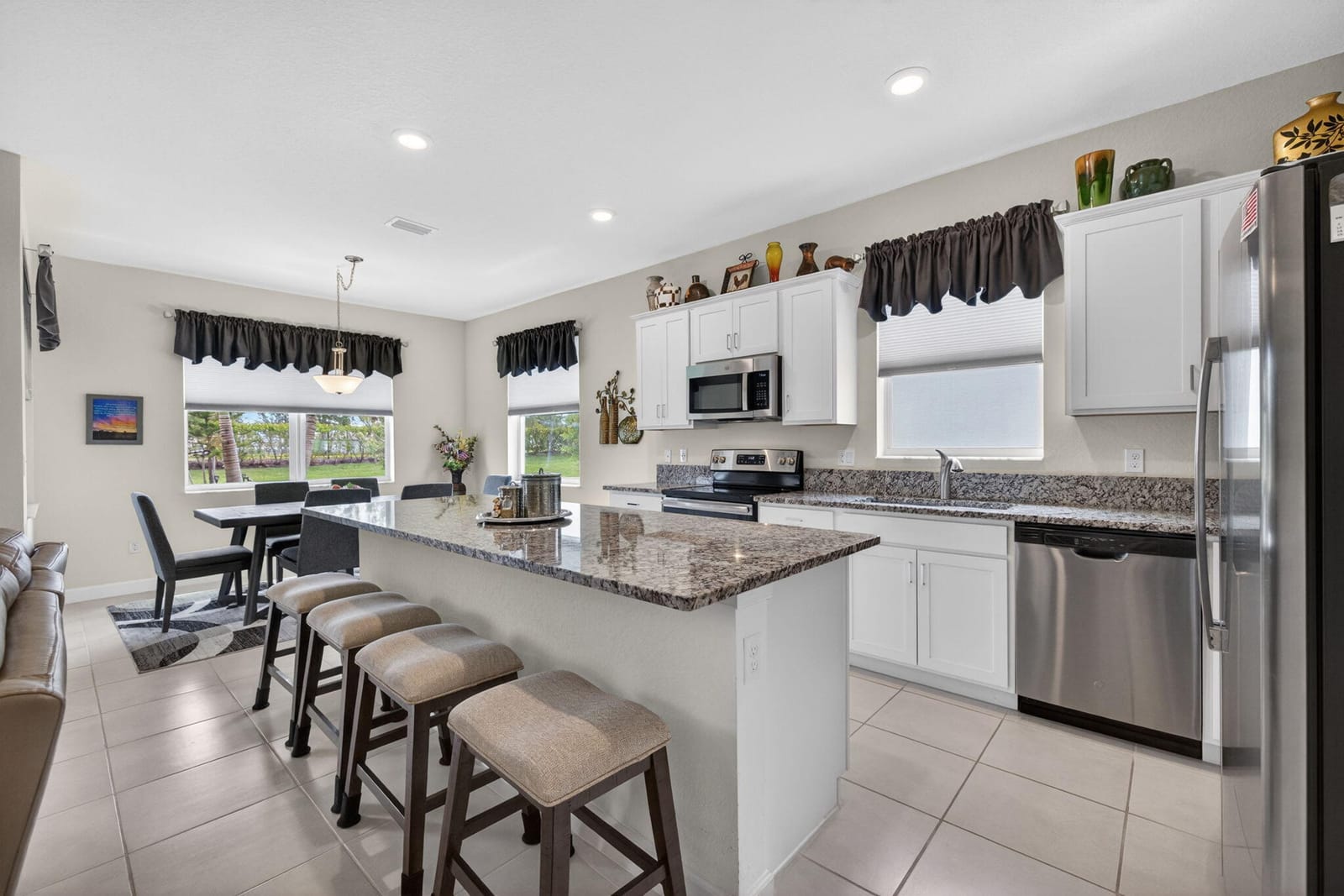 7697 NW Greenbank Circle — photo 8
