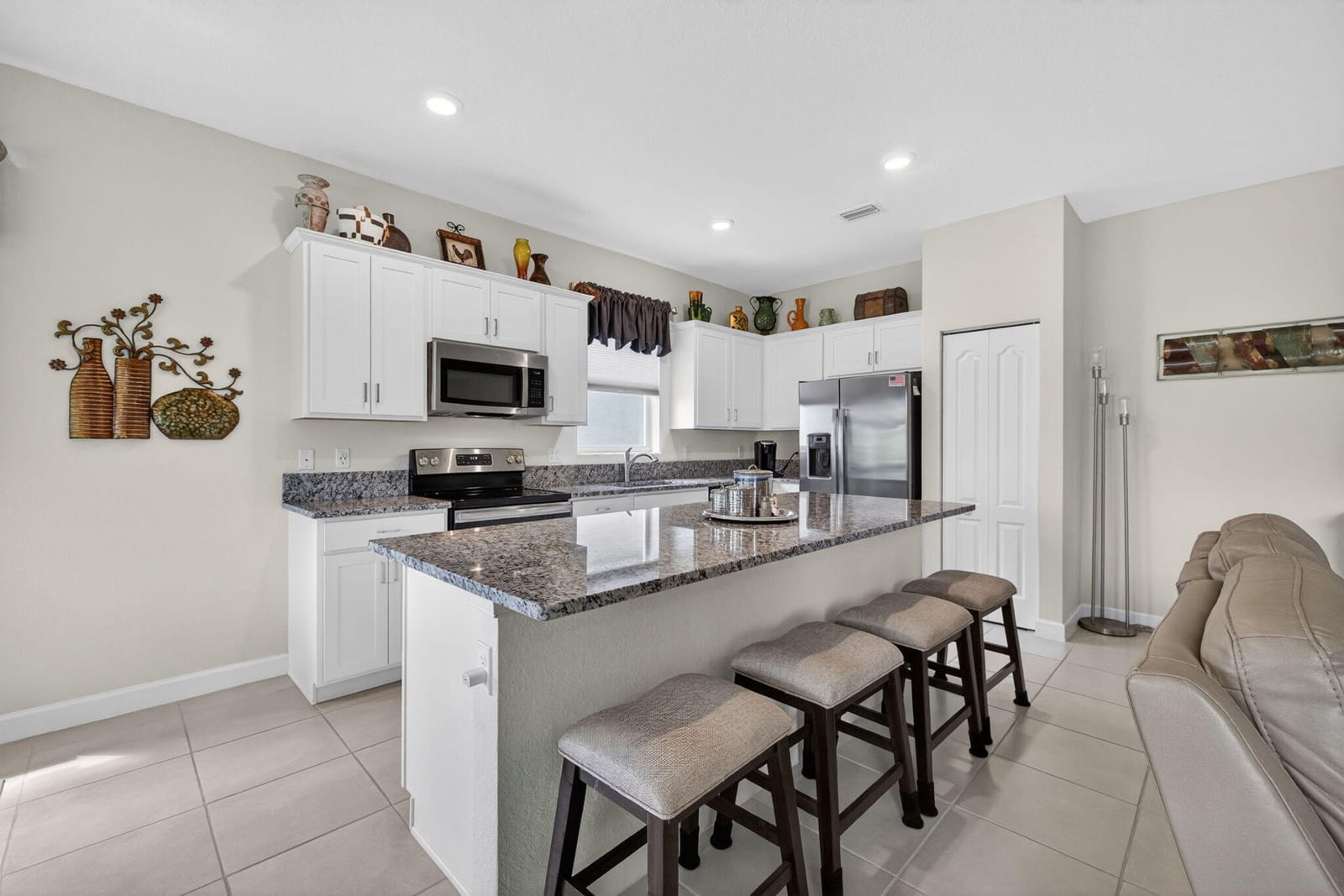 7697 NW Greenbank Circle — photo 9